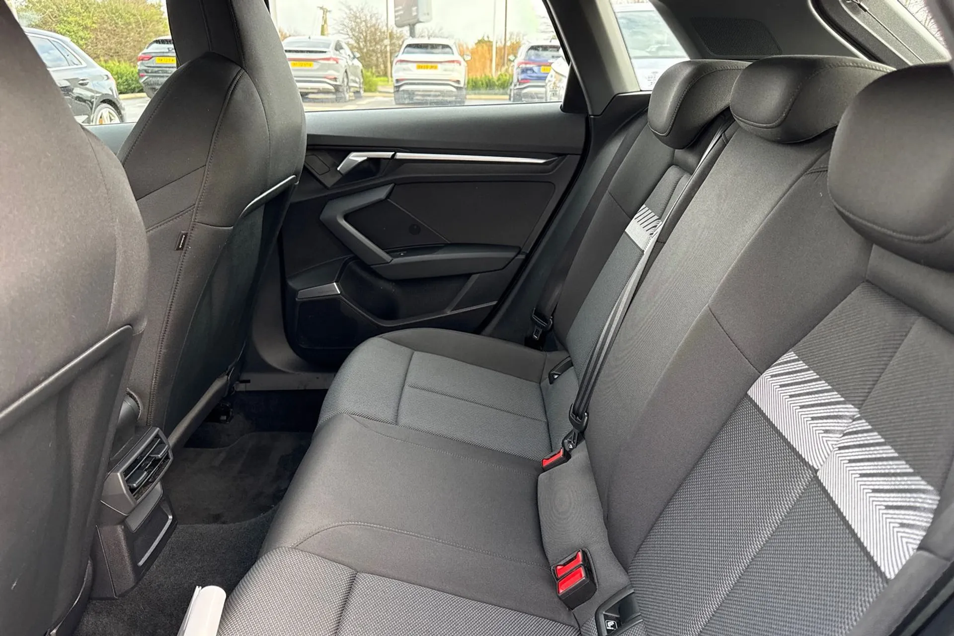 Audi A3 thumbnail image number 48