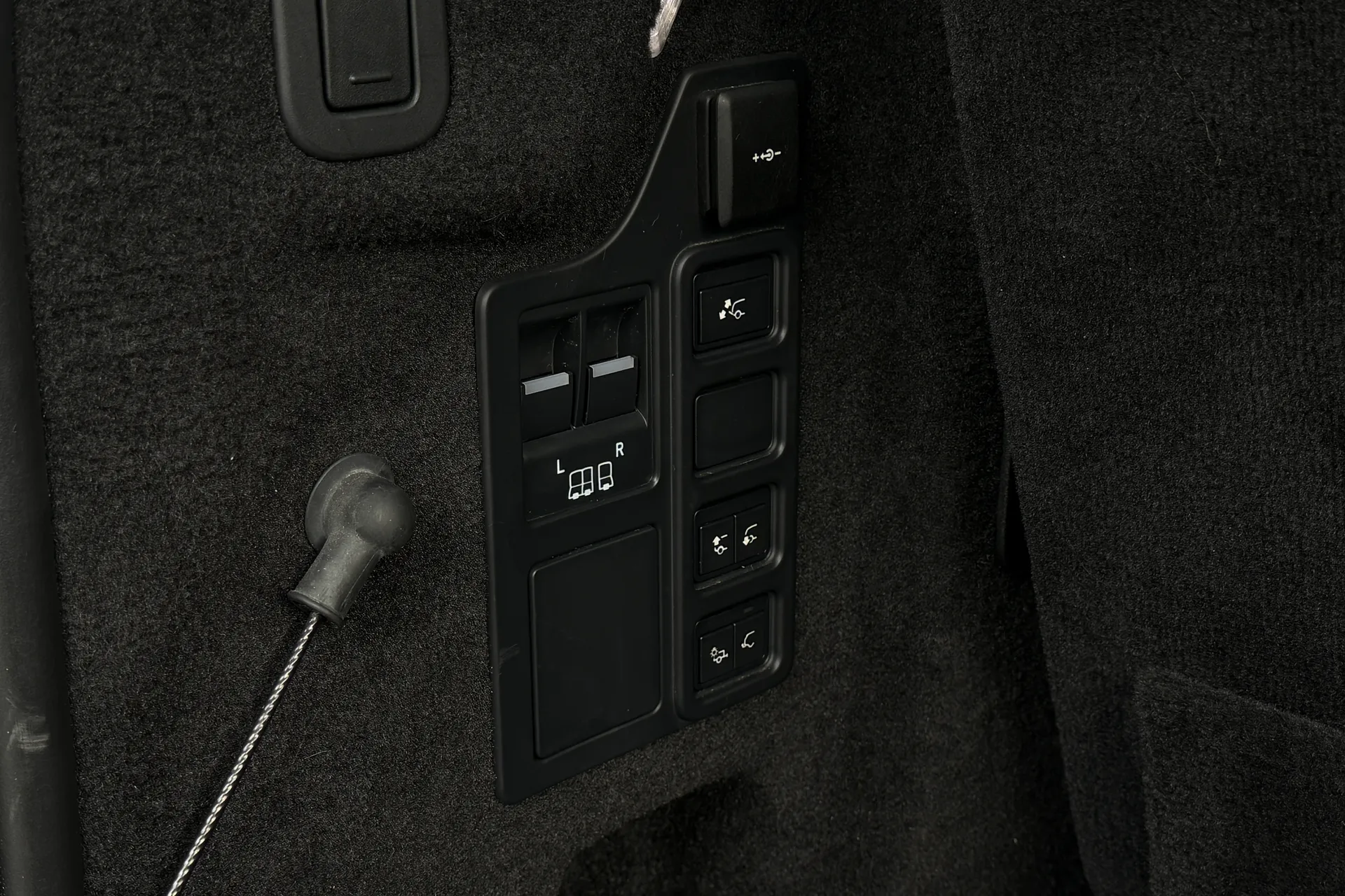 LAND ROVER DISCOVERY thumbnail image number 27