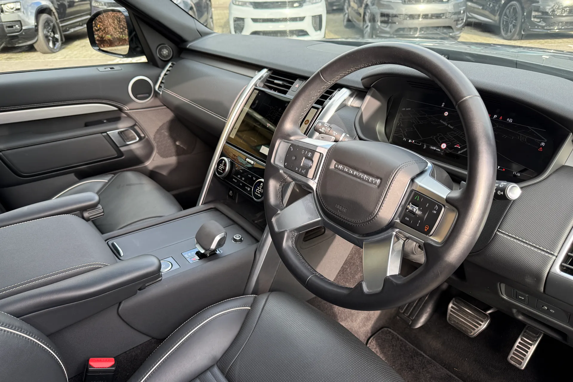 LAND ROVER DISCOVERY thumbnail image number 35