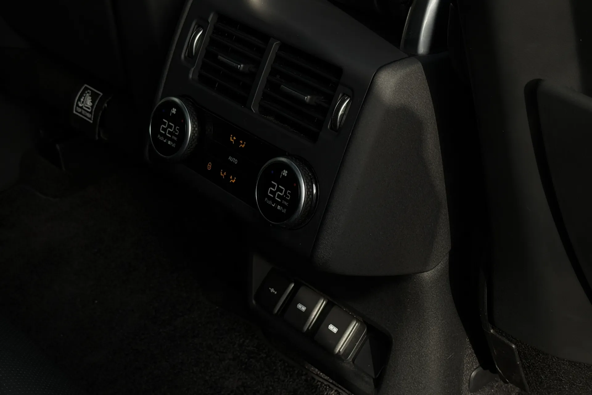 LAND ROVER DISCOVERY thumbnail image number 31