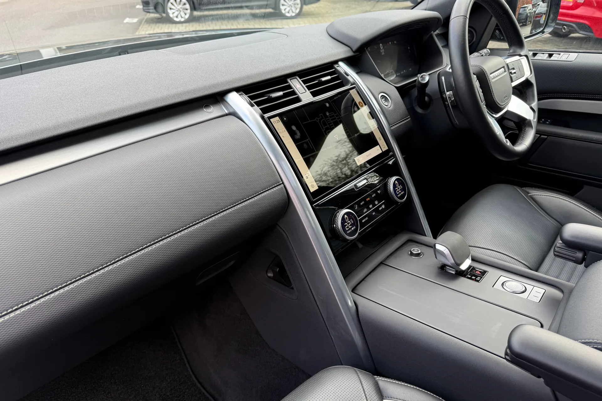 LAND ROVER DISCOVERY thumbnail image number 37