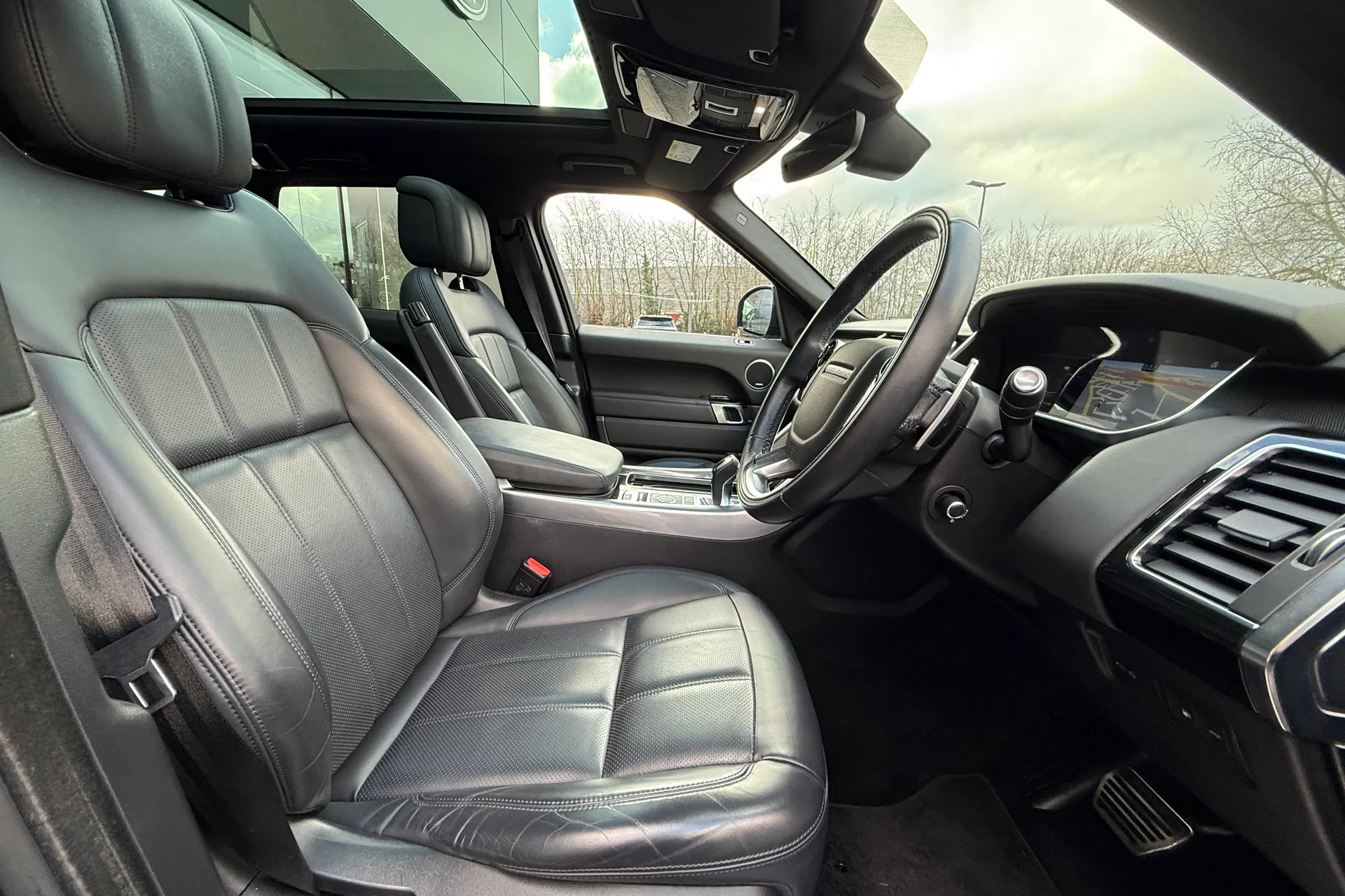 LAND ROVER RANGE ROVER SPORT thumbnail image number 9