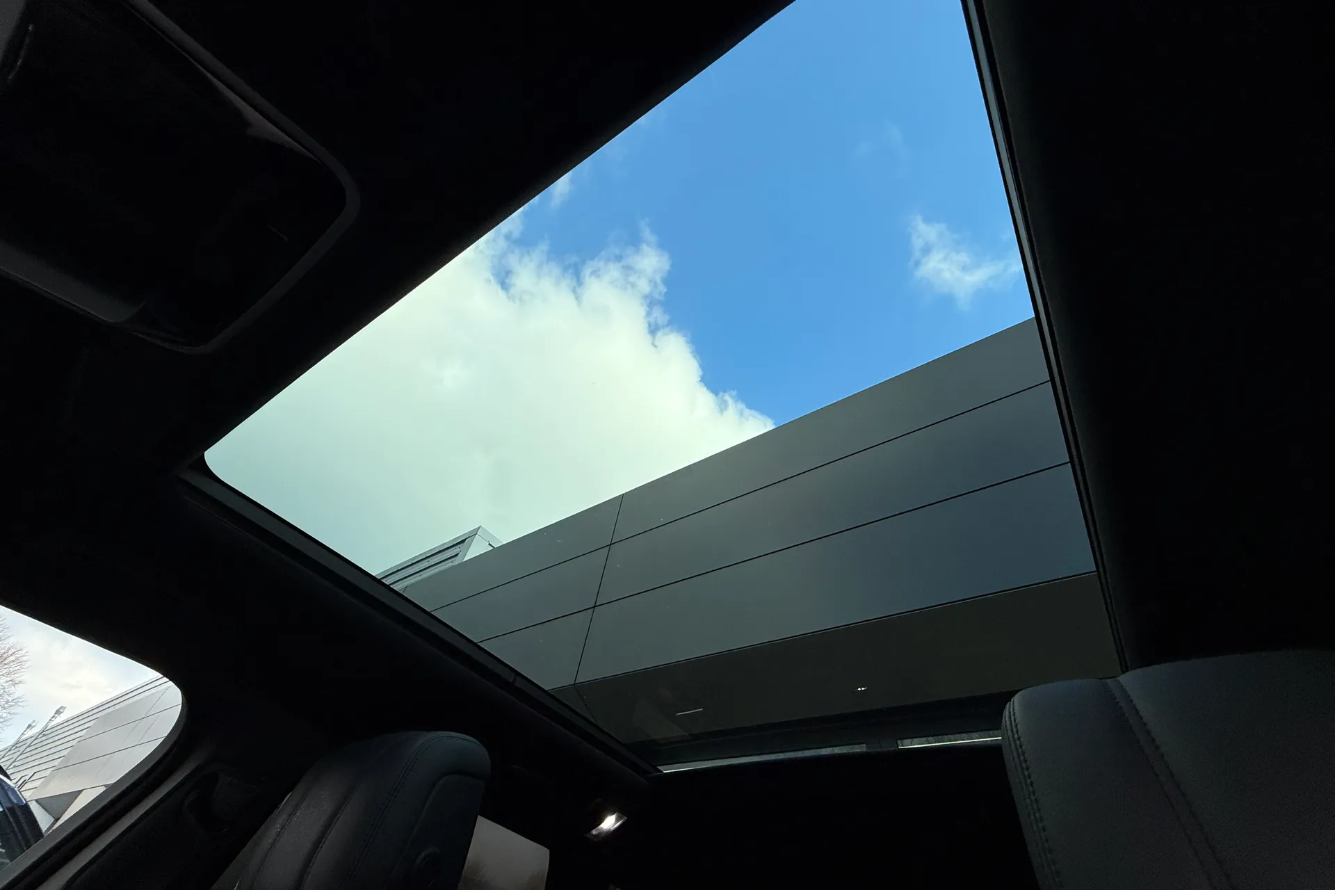 LAND ROVER RANGE ROVER SPORT thumbnail image number 5