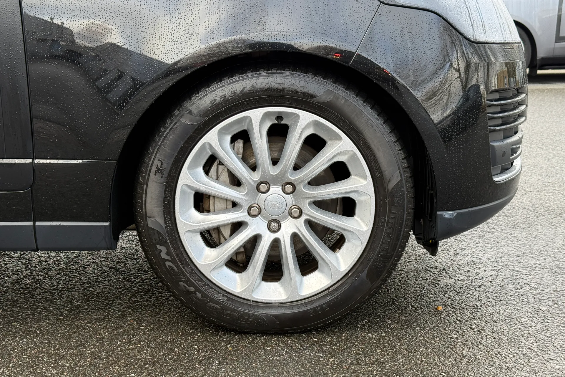 LAND ROVER RANGE ROVER thumbnail image number 22