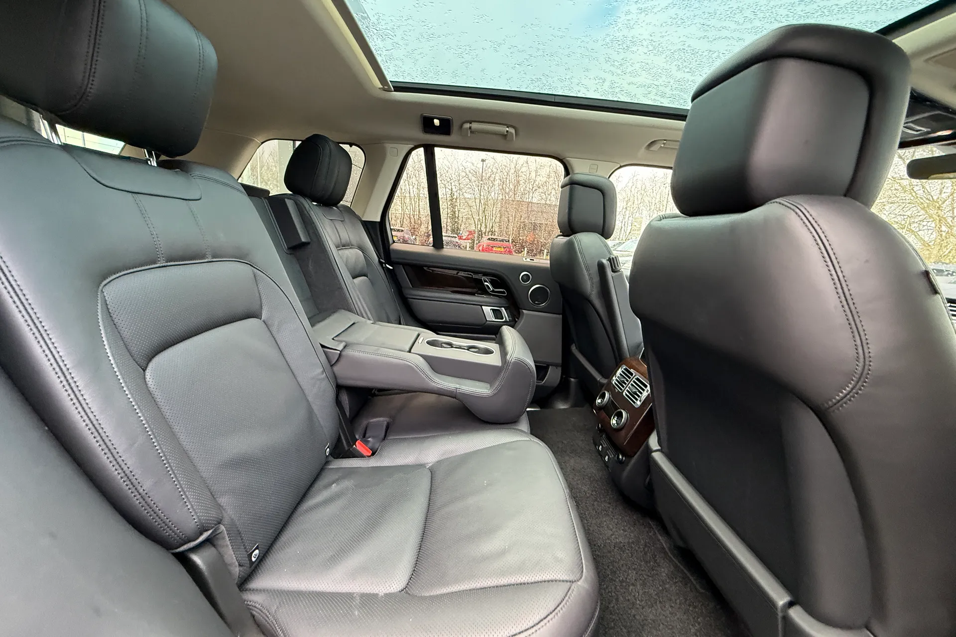 LAND ROVER RANGE ROVER thumbnail image number 39