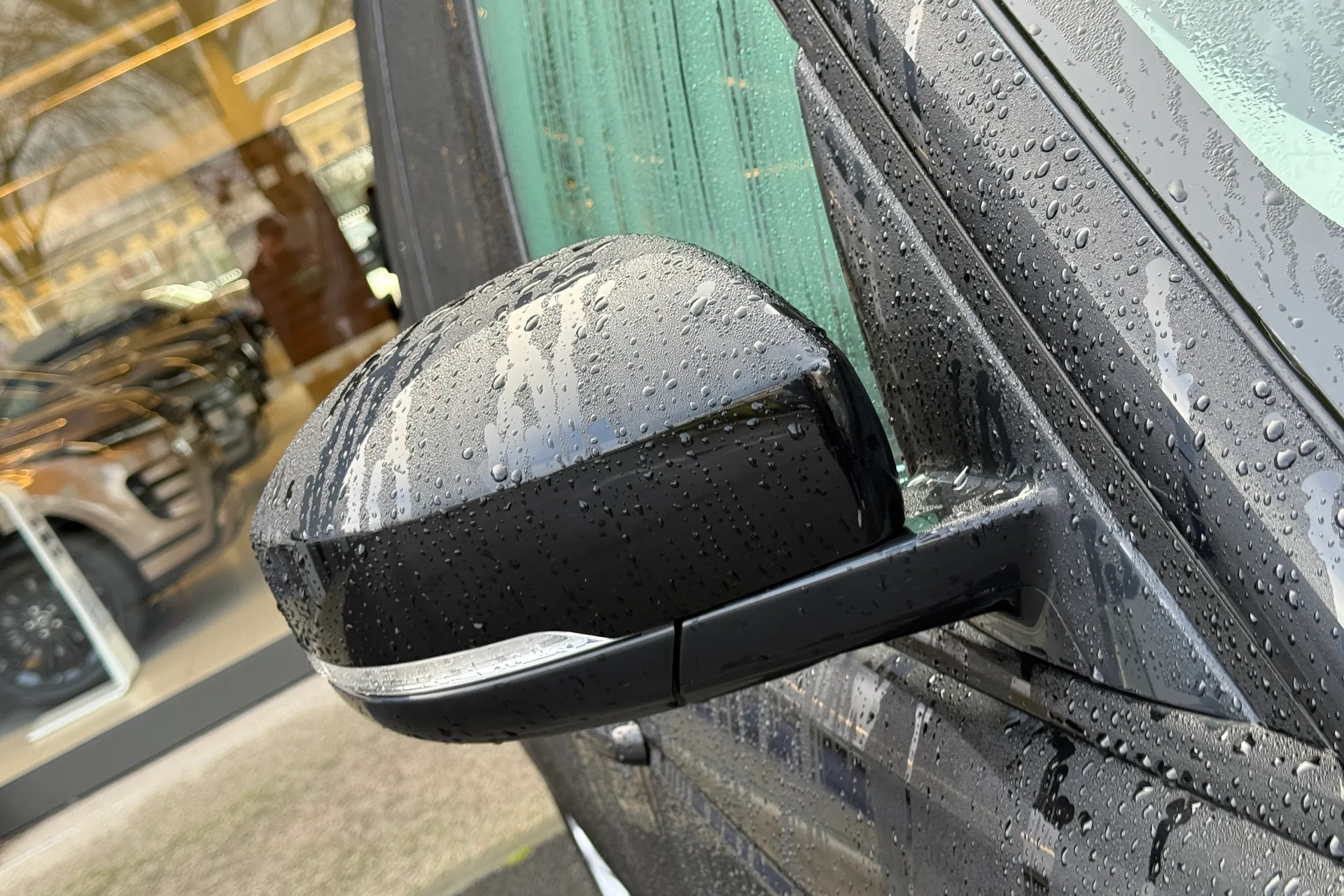 LAND ROVER RANGE ROVER thumbnail image number 52