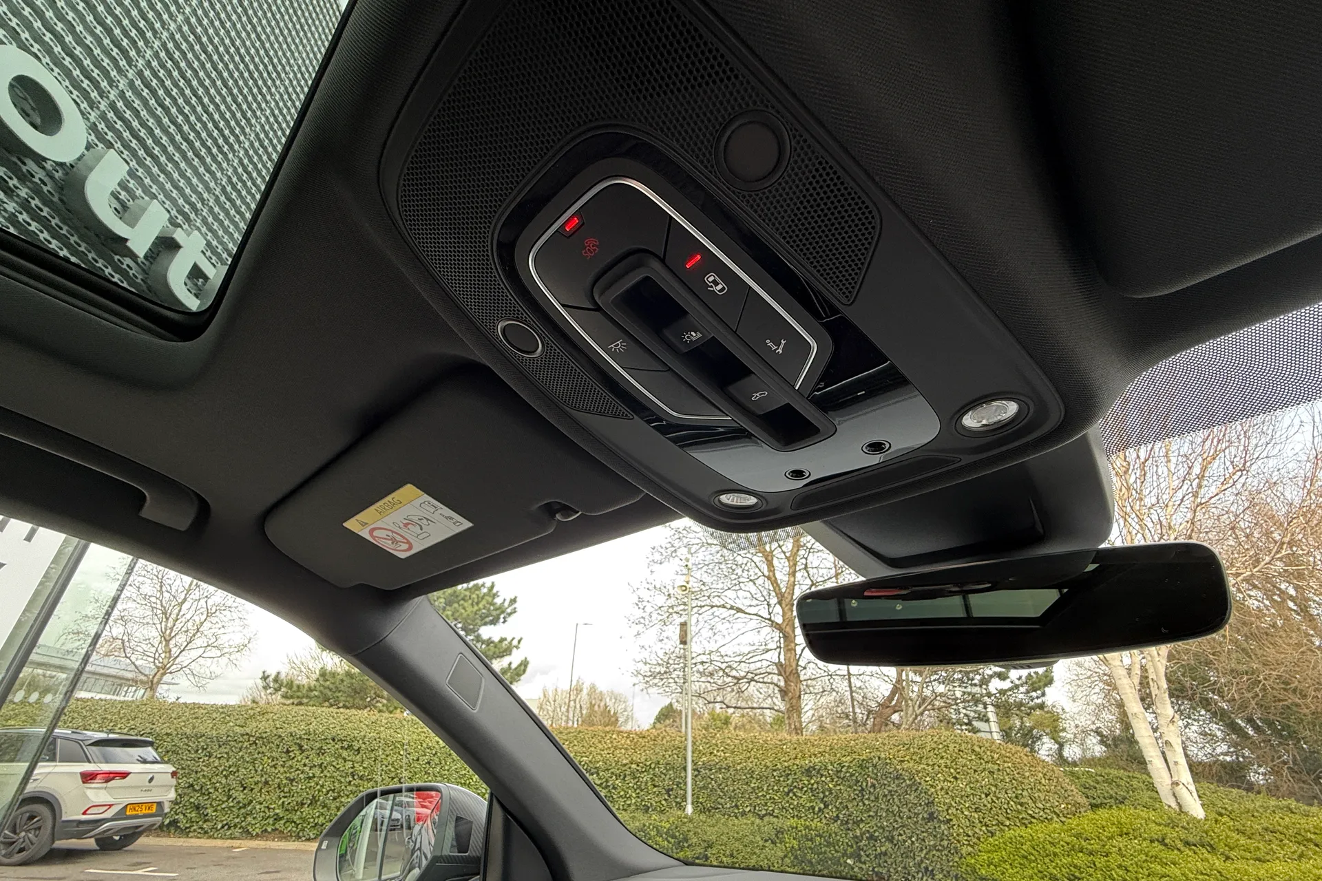 Audi RS Q8 thumbnail image number 55