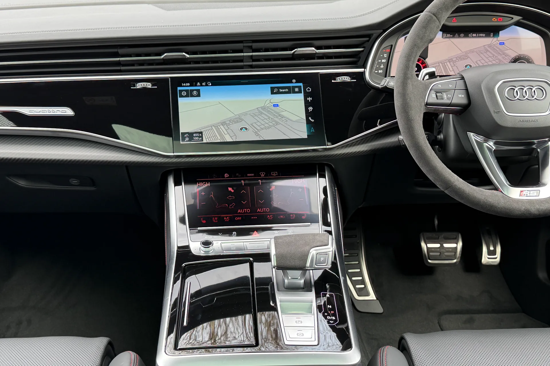 Audi RS Q8 thumbnail image number 60