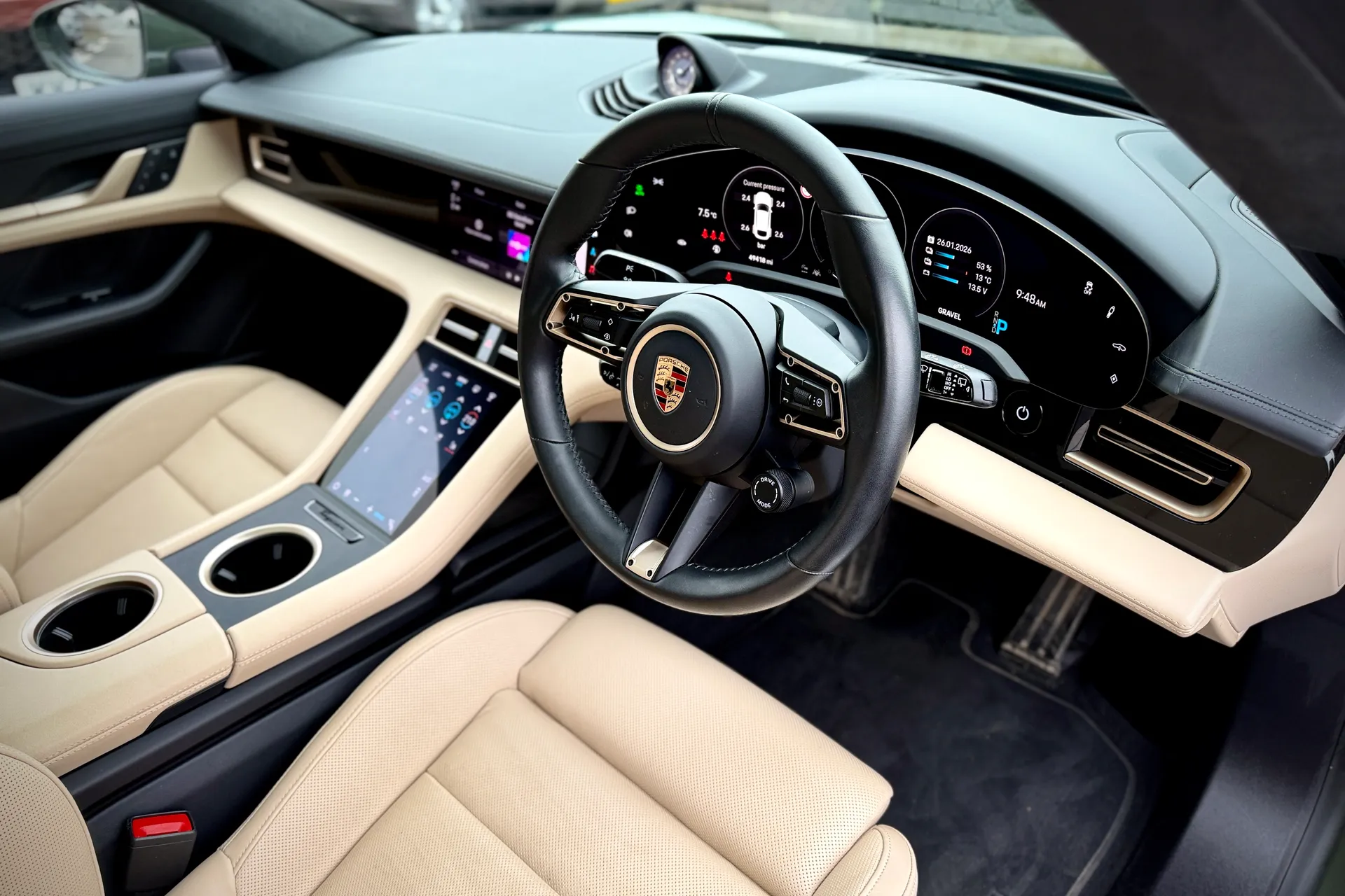 Porsche TAYCAN thumbnail image number 49