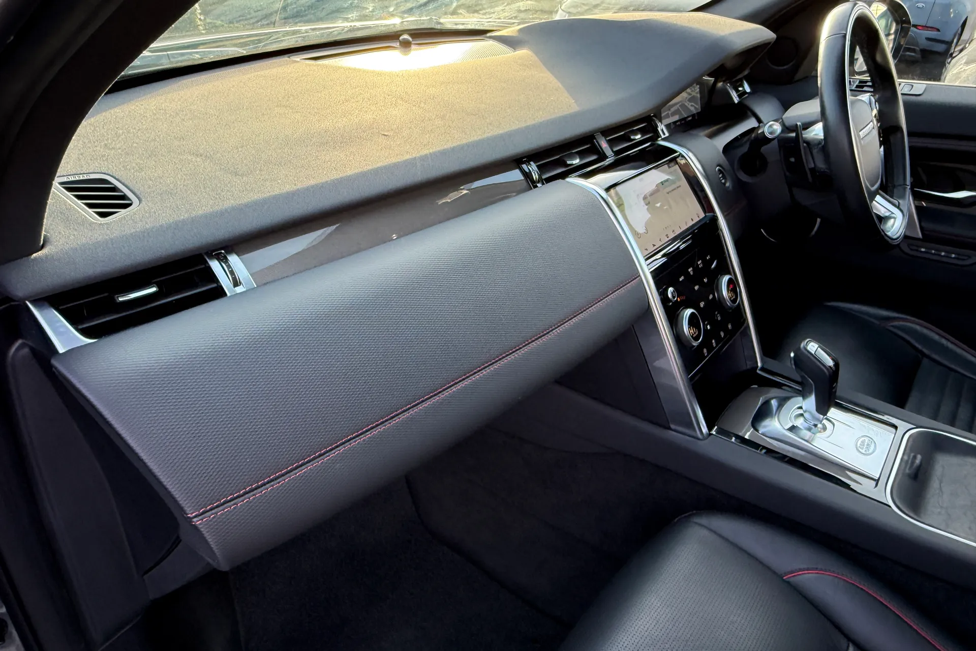 LAND ROVER DISCOVERY SPORT thumbnail image number 33