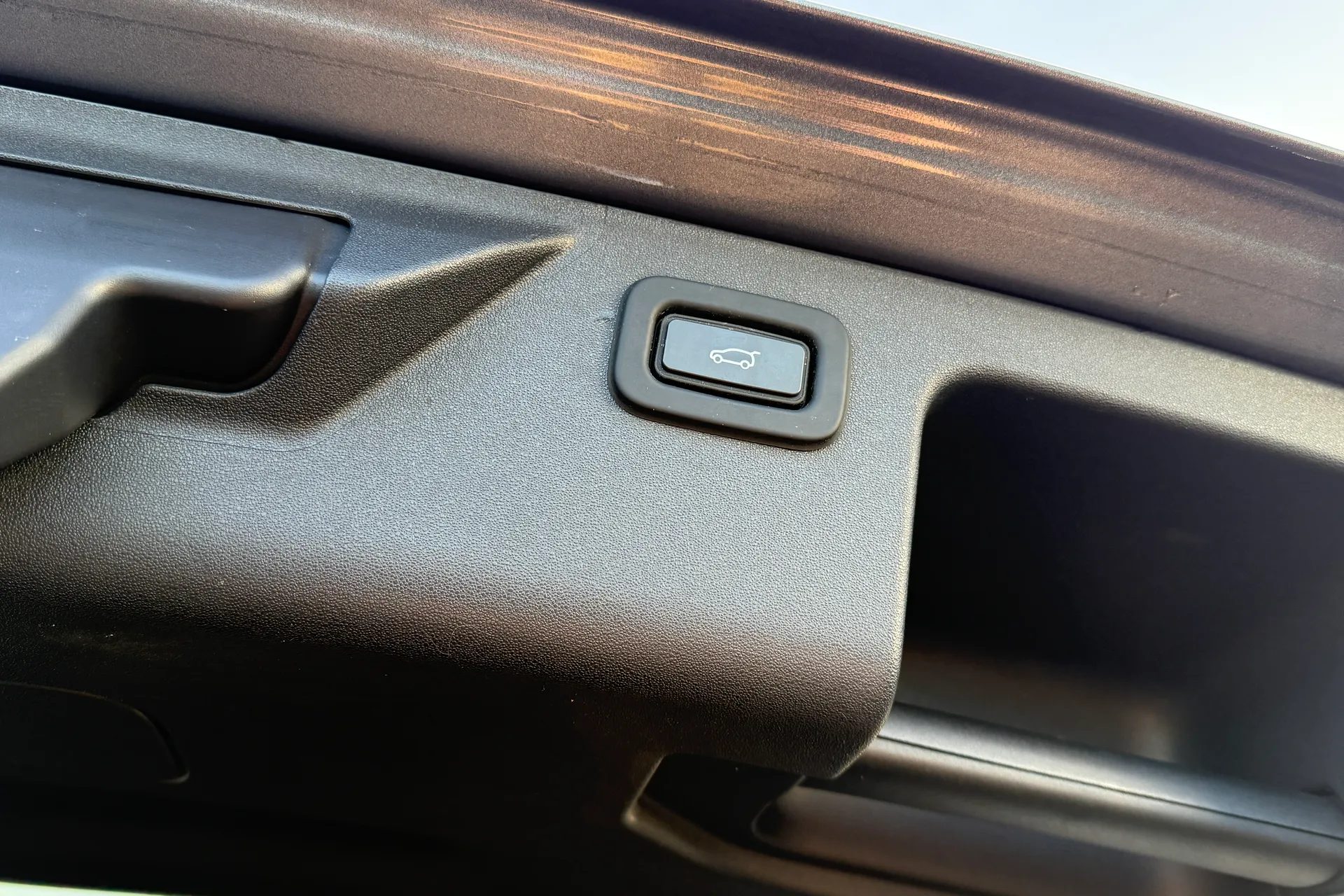 LAND ROVER DISCOVERY SPORT thumbnail image number 23