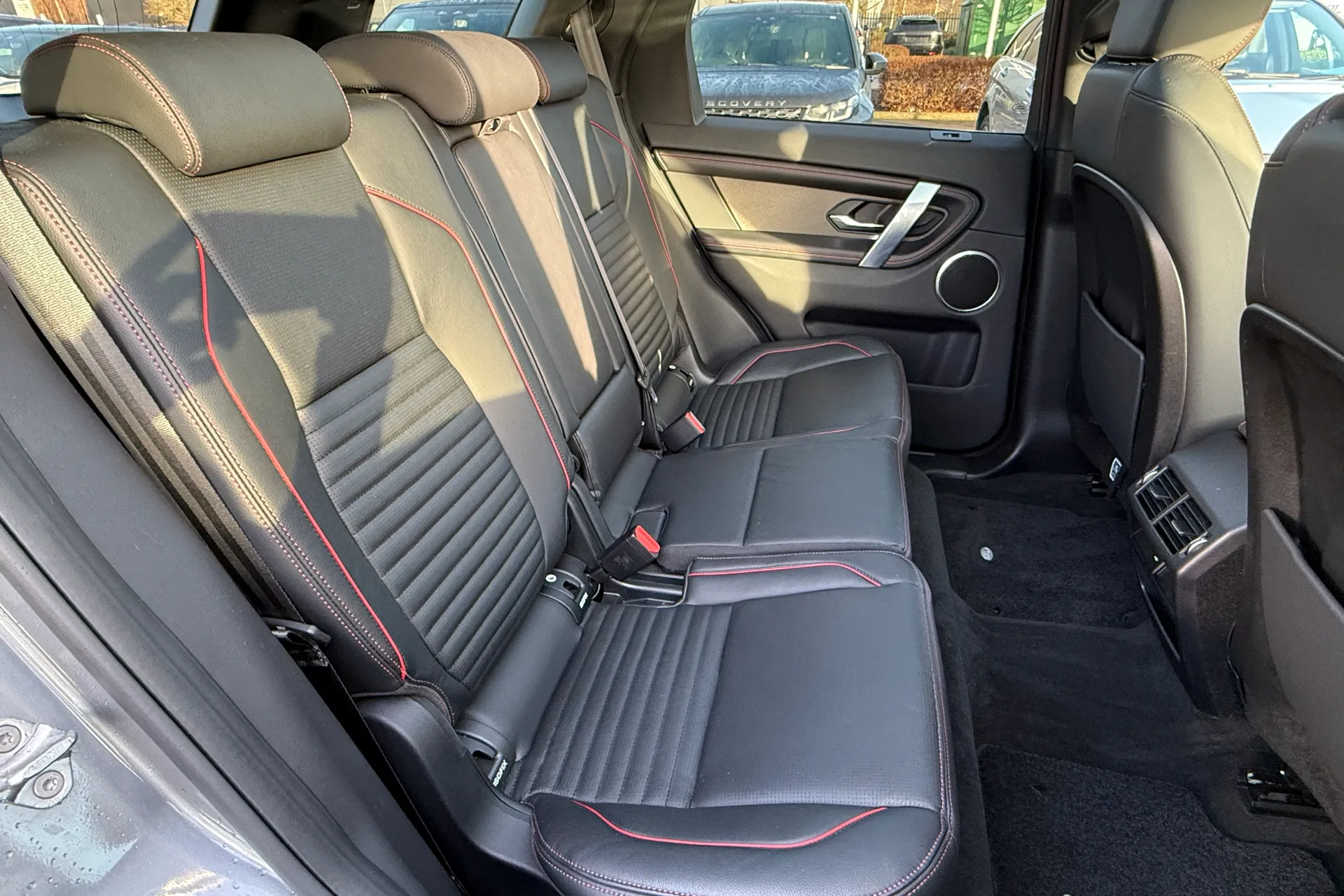 LAND ROVER DISCOVERY SPORT thumbnail image number 26