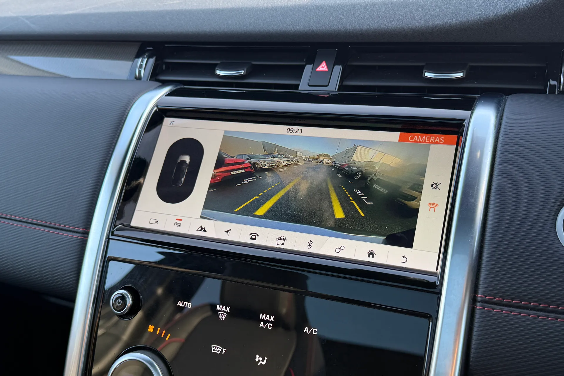 LAND ROVER DISCOVERY SPORT thumbnail image number 5