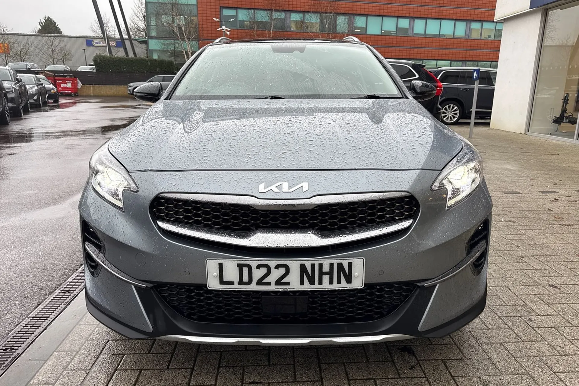 KIA XCEED thumbnail image number 13