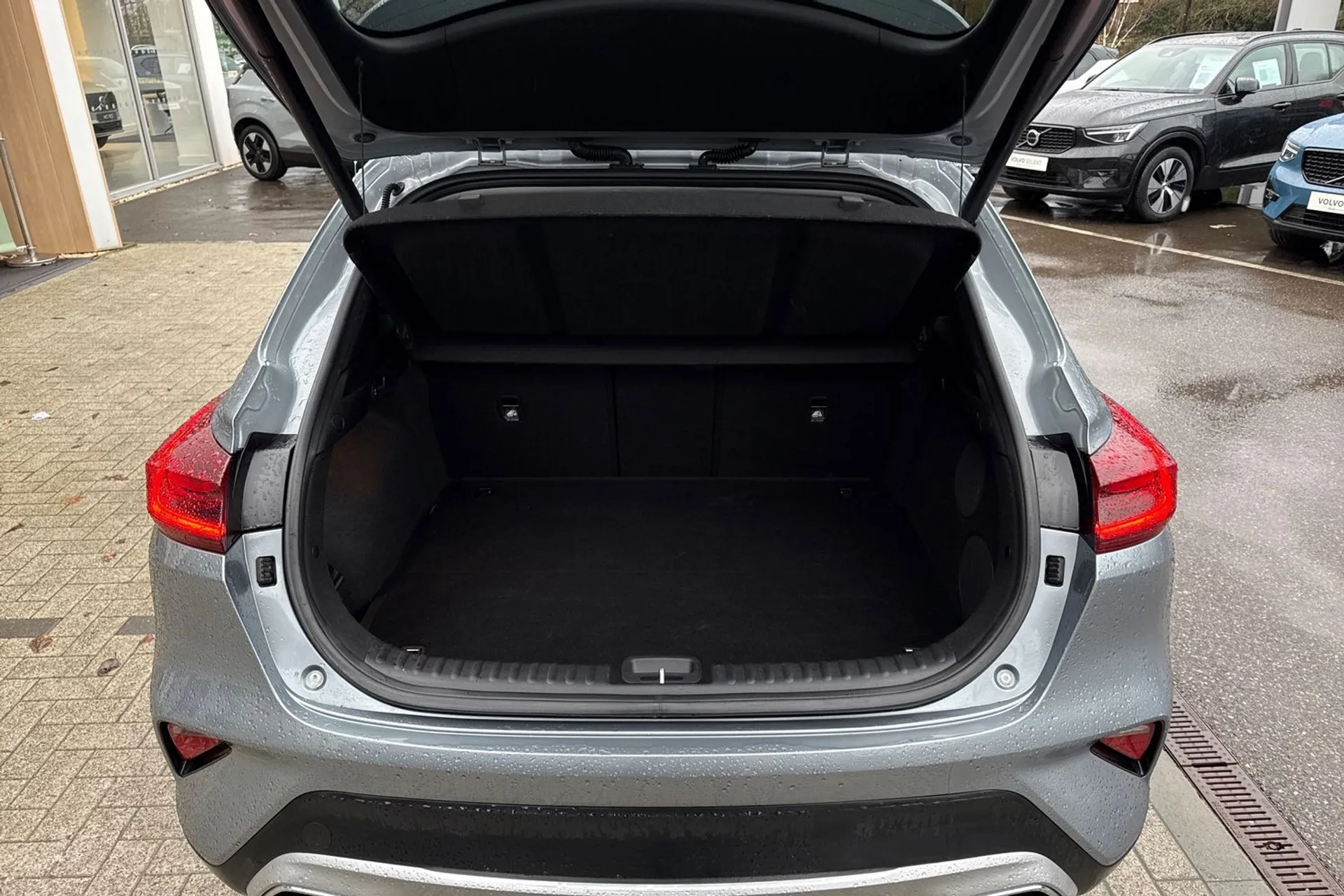 KIA XCEED thumbnail image number 20