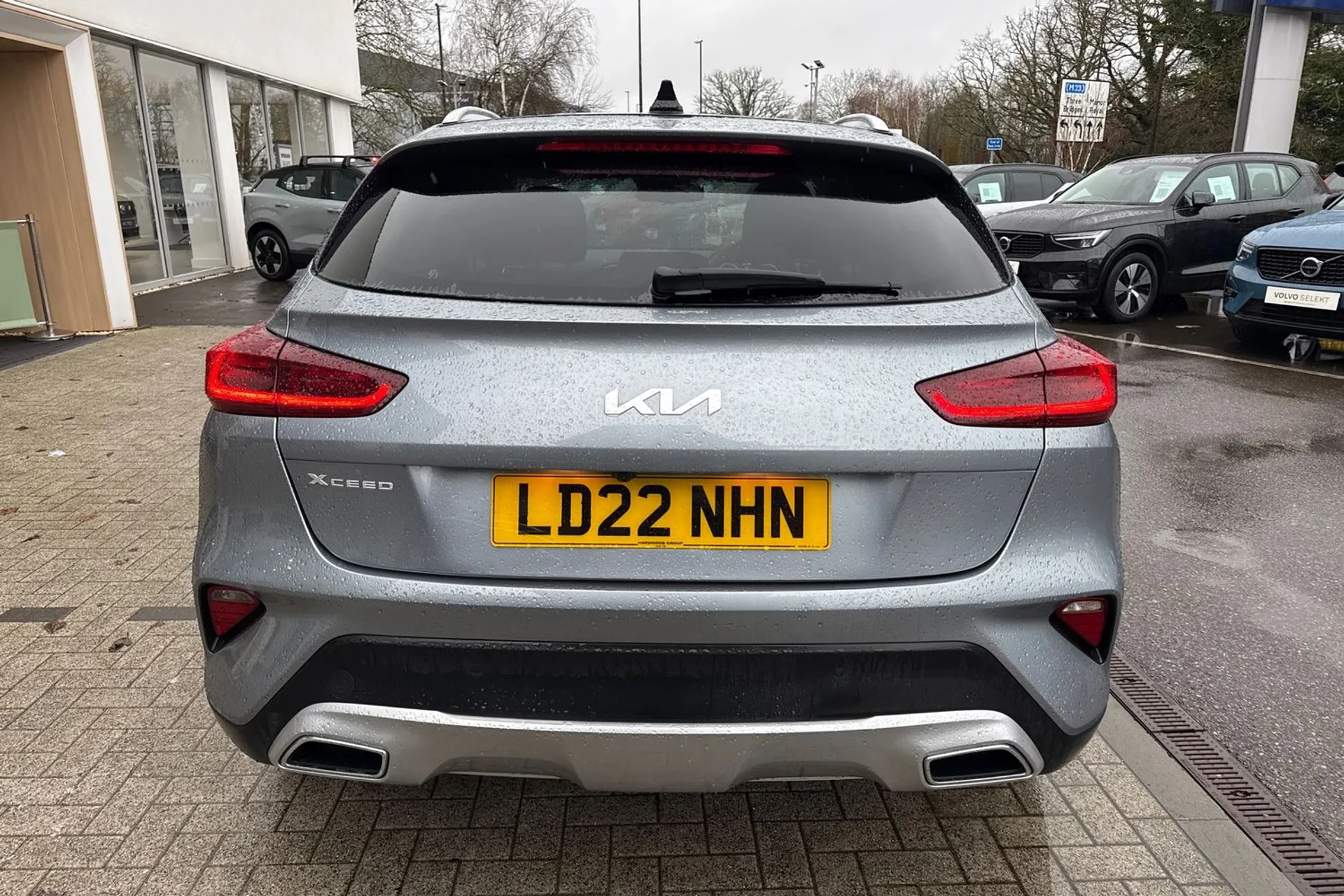 KIA XCEED thumbnail image number 9