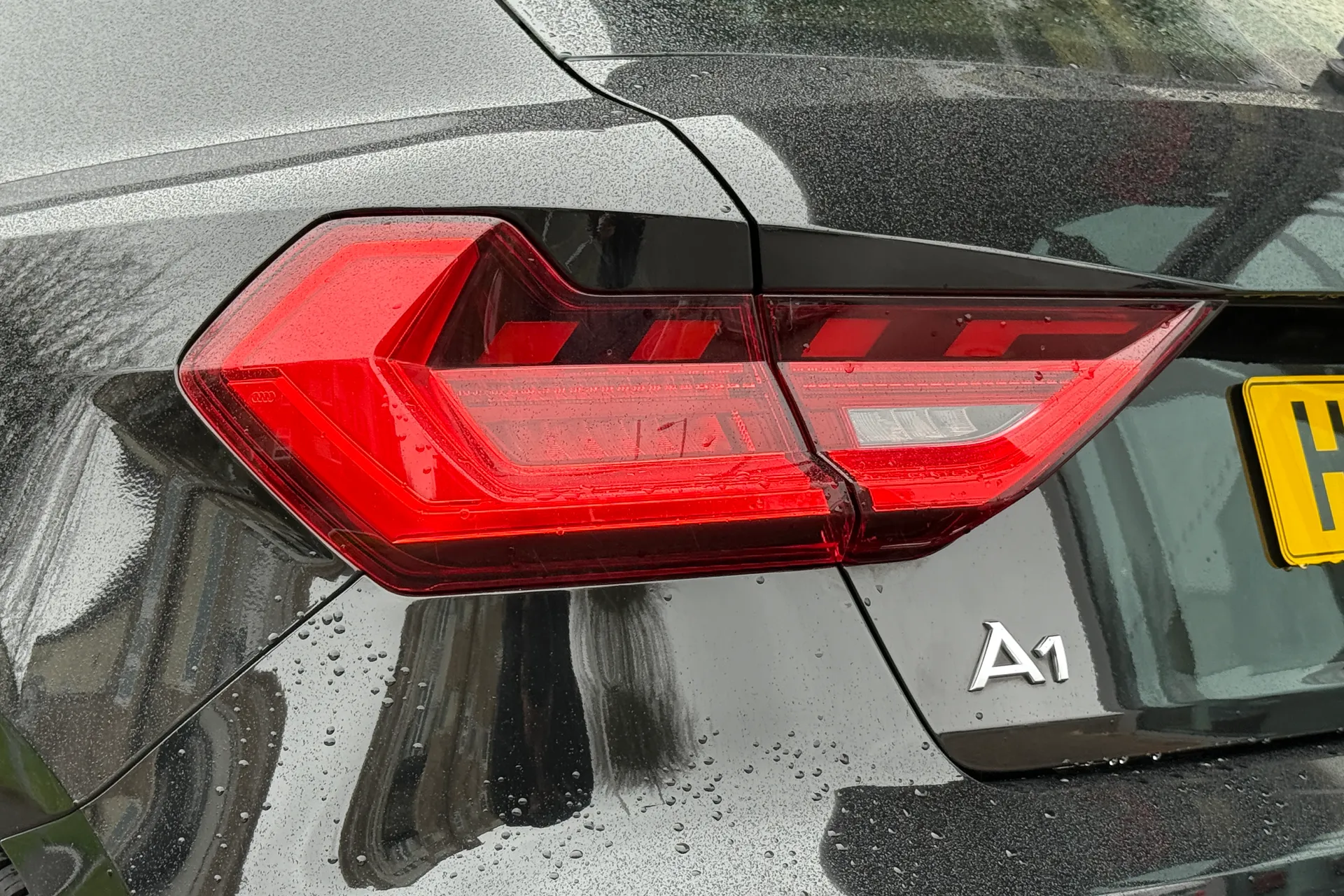 Audi A1 thumbnail image number 44