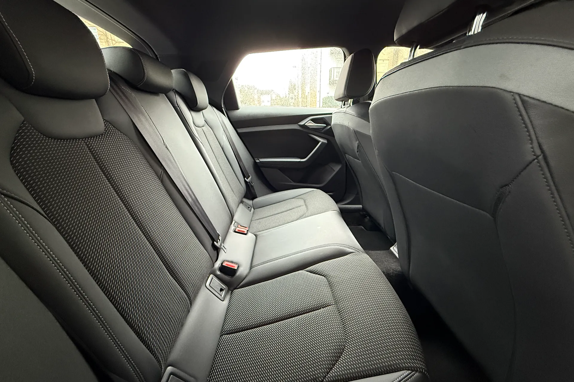 Audi A1 thumbnail image number 36