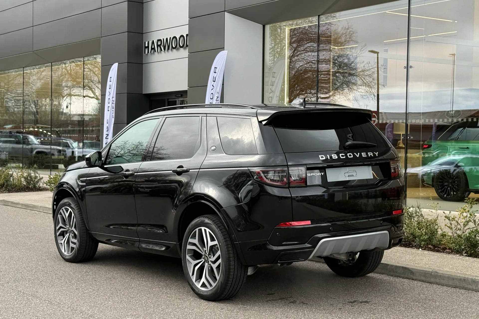 LAND ROVER DISCOVERY SPORT thumbnail image number 17