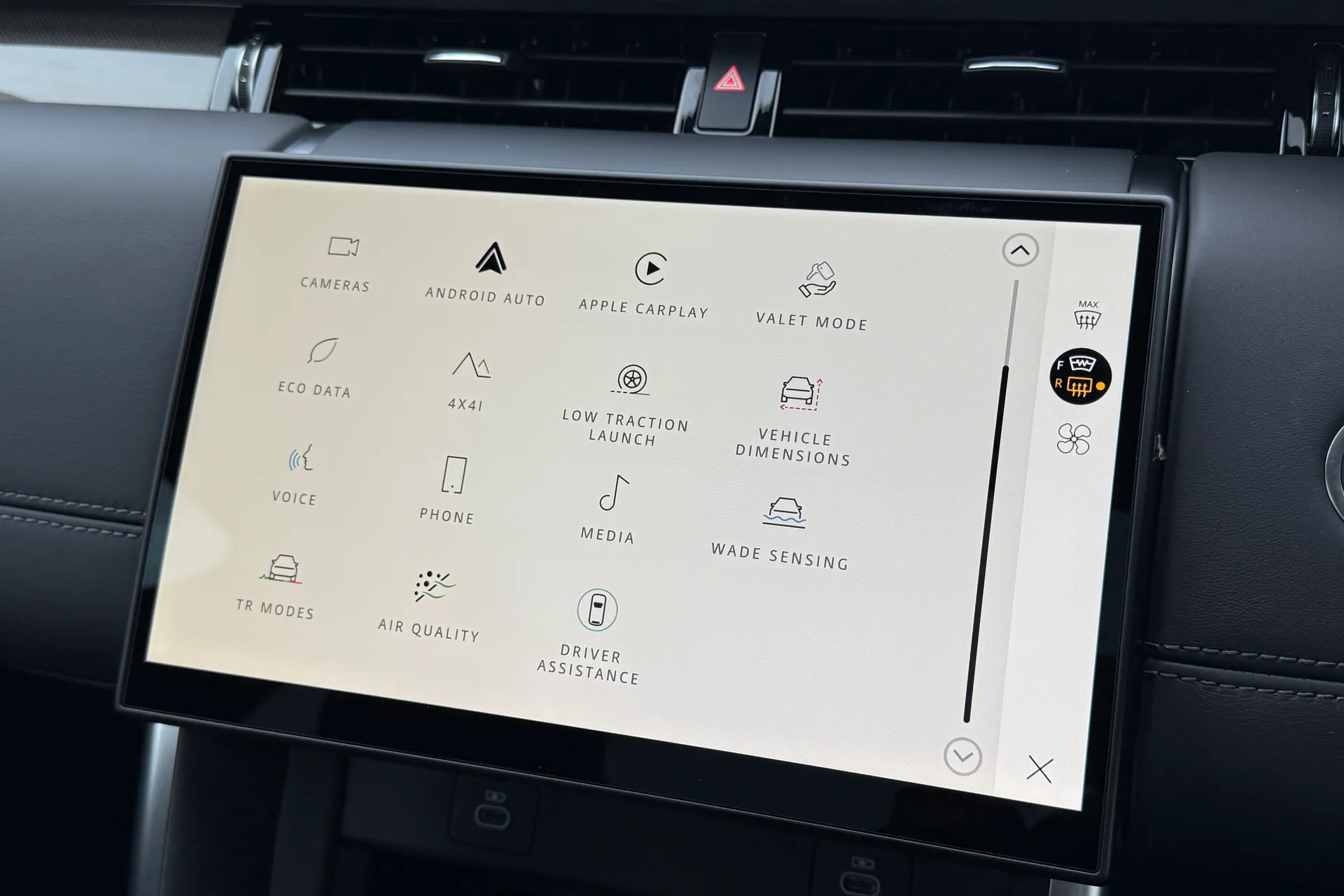 LAND ROVER DISCOVERY SPORT thumbnail image number 28