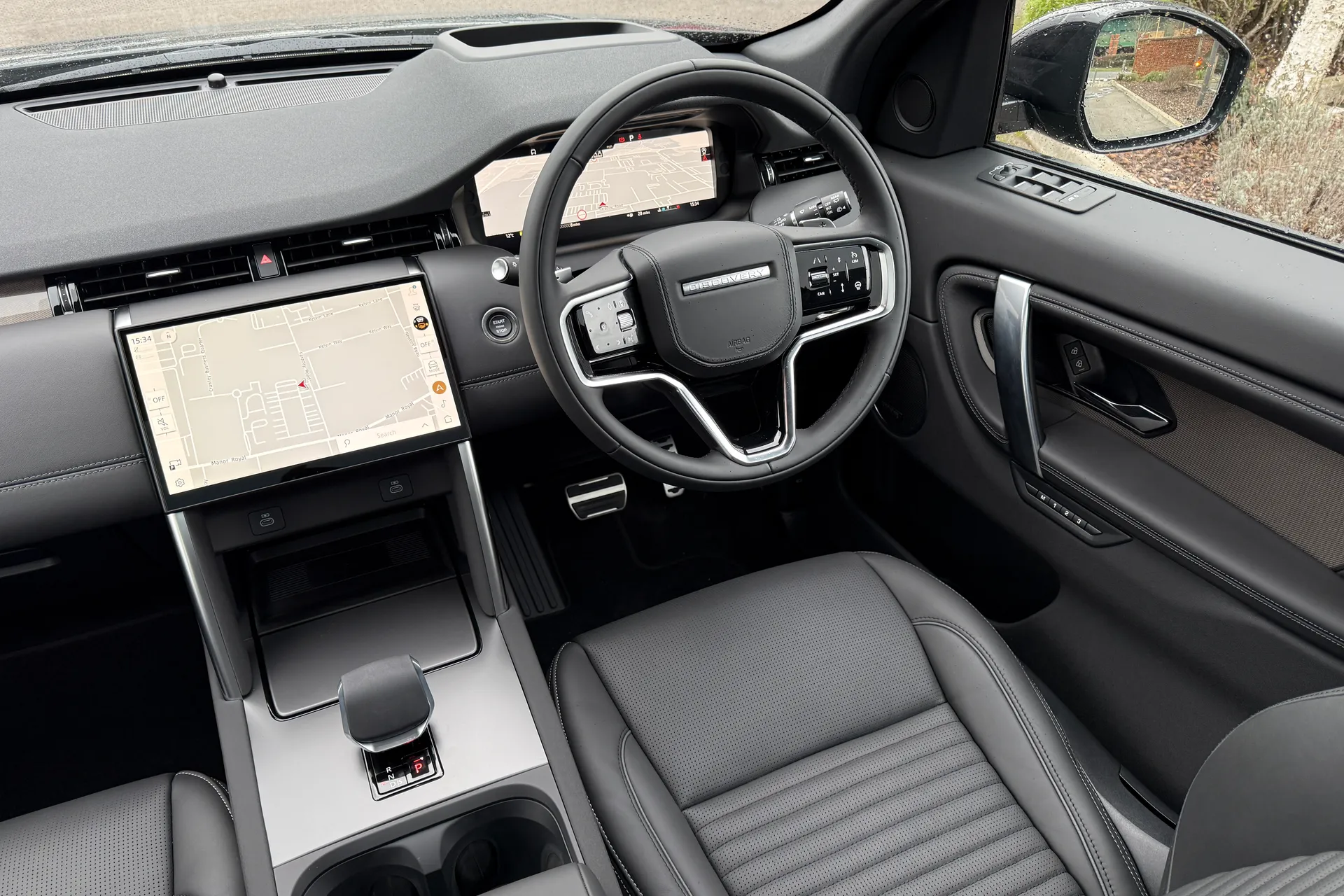 LAND ROVER DISCOVERY SPORT thumbnail image number 24