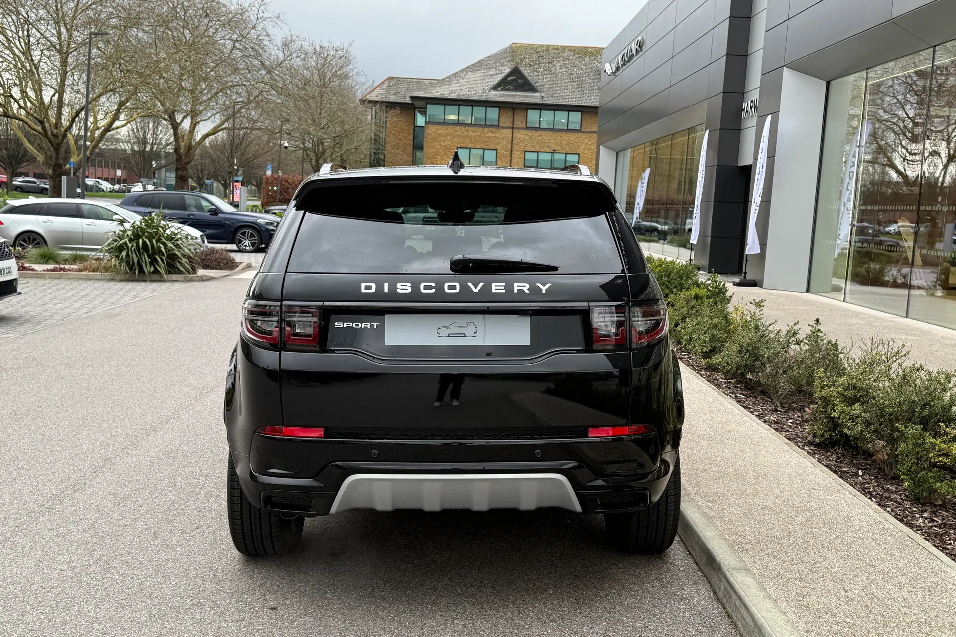 LAND ROVER DISCOVERY SPORT thumbnail image number 16