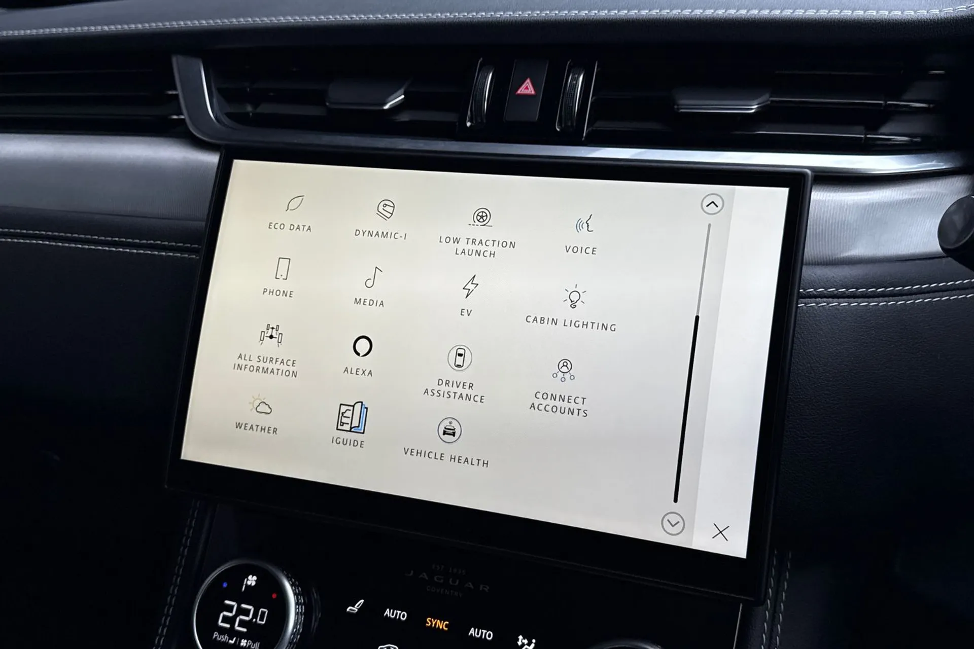 Jaguar F-PACE thumbnail image number 64