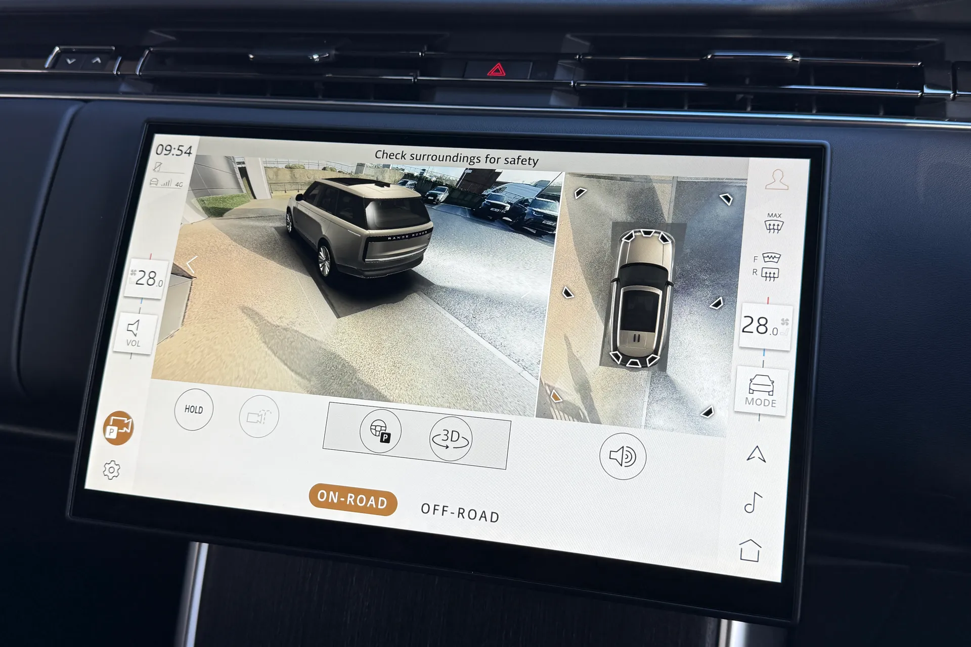 LAND ROVER RANGE ROVER thumbnail image number 8