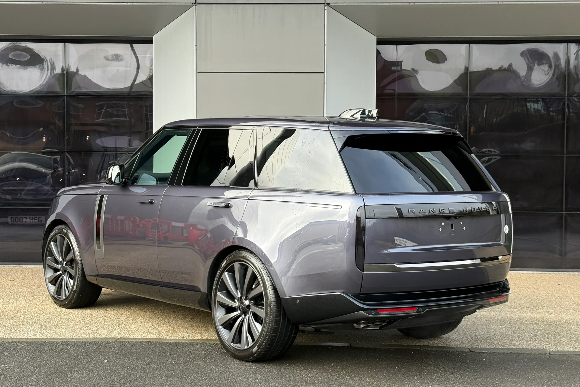 LAND ROVER RANGE ROVER thumbnail image number 13