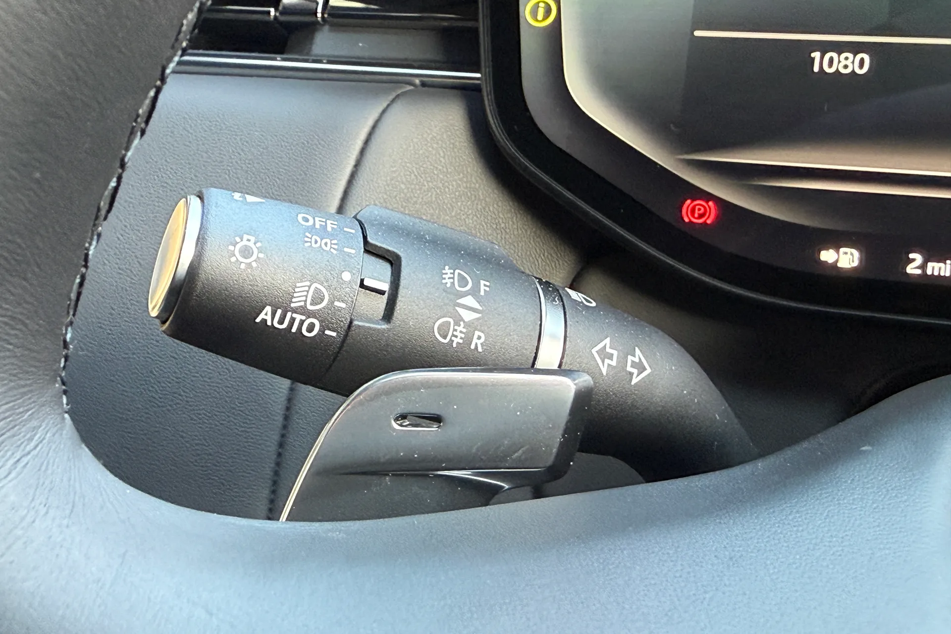 LAND ROVER RANGE ROVER thumbnail image number 66