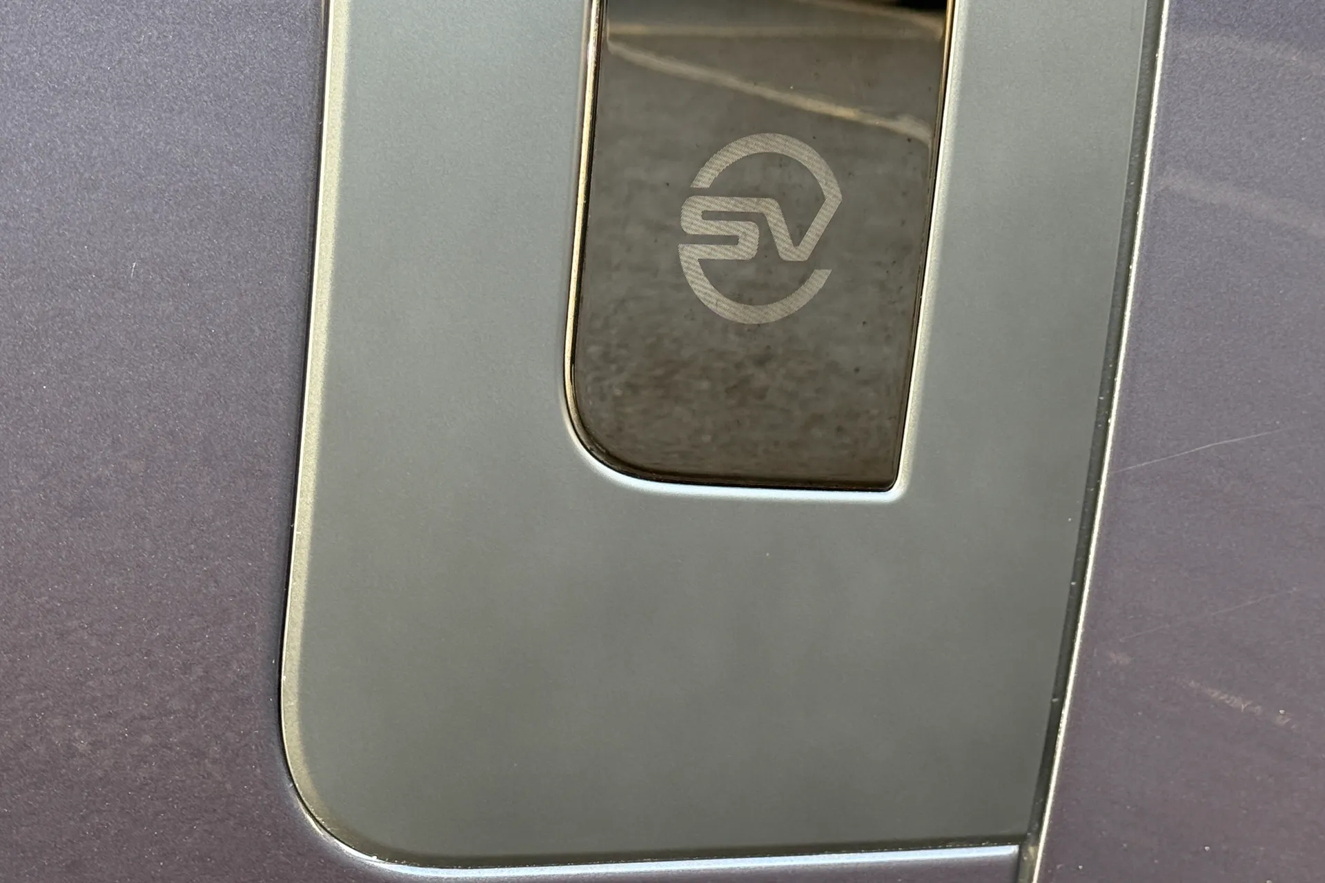 LAND ROVER RANGE ROVER thumbnail image number 35