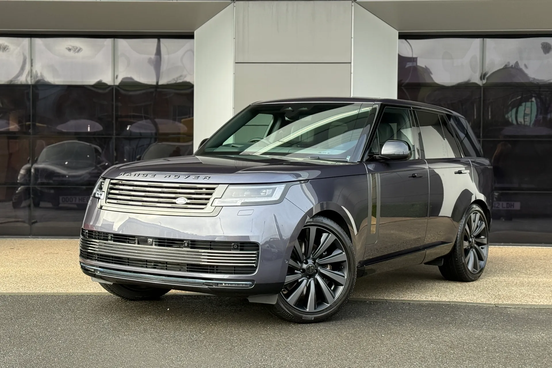 LAND ROVER RANGE ROVER thumbnail image number 7