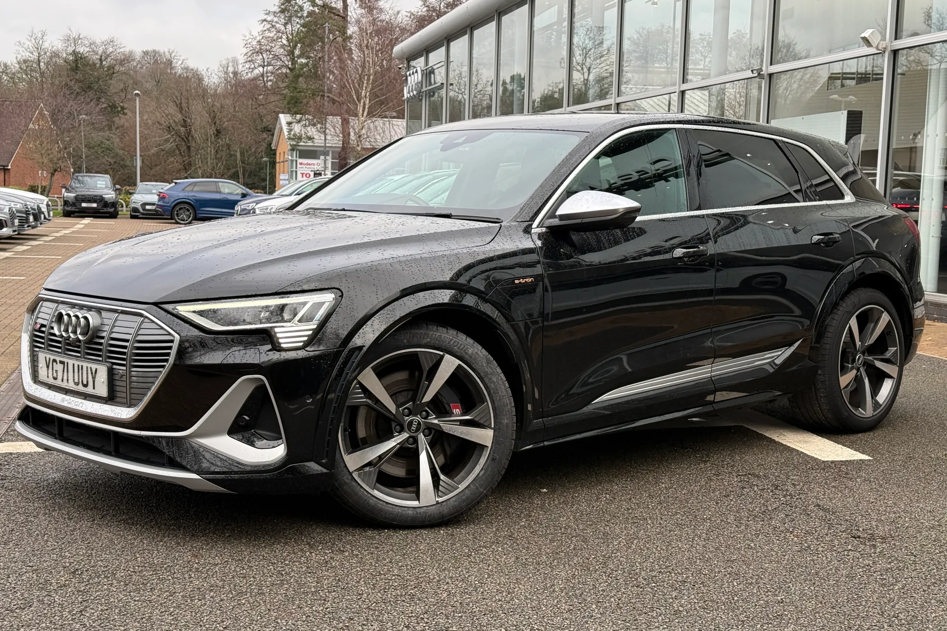 Audi e-tron thumbnail image number 52