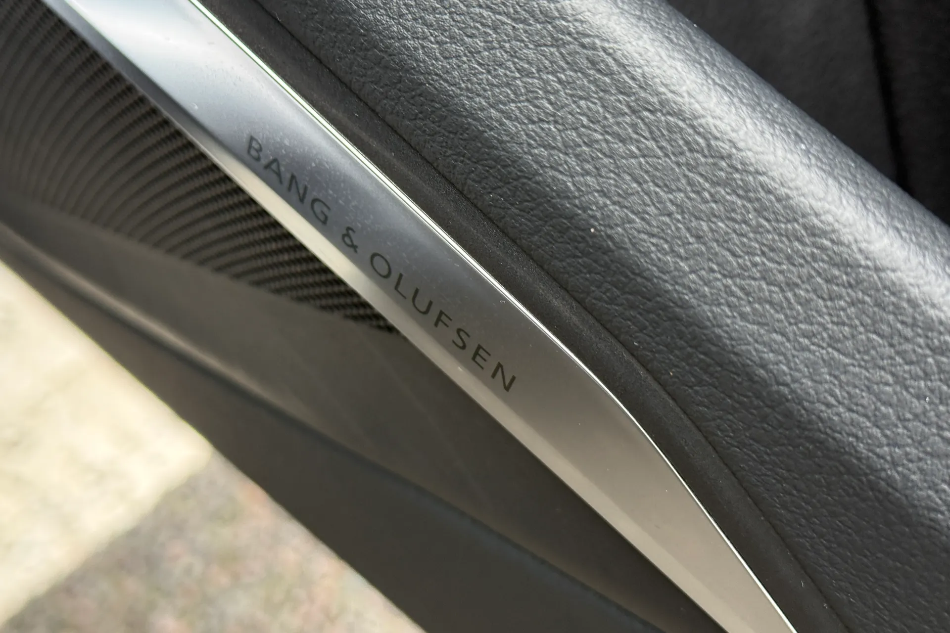 Audi e-tron thumbnail image number 27