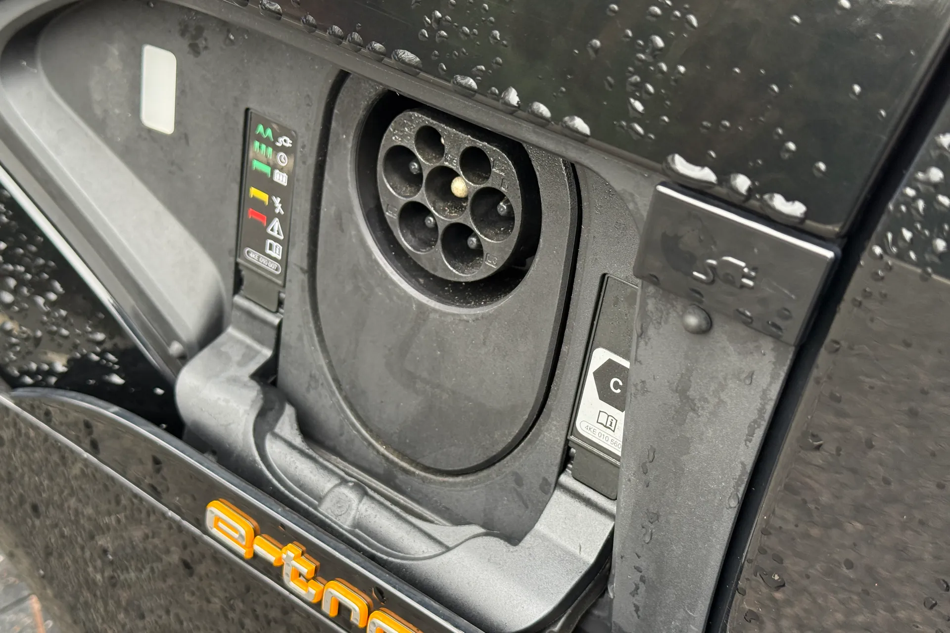 Audi e-tron thumbnail image number 56