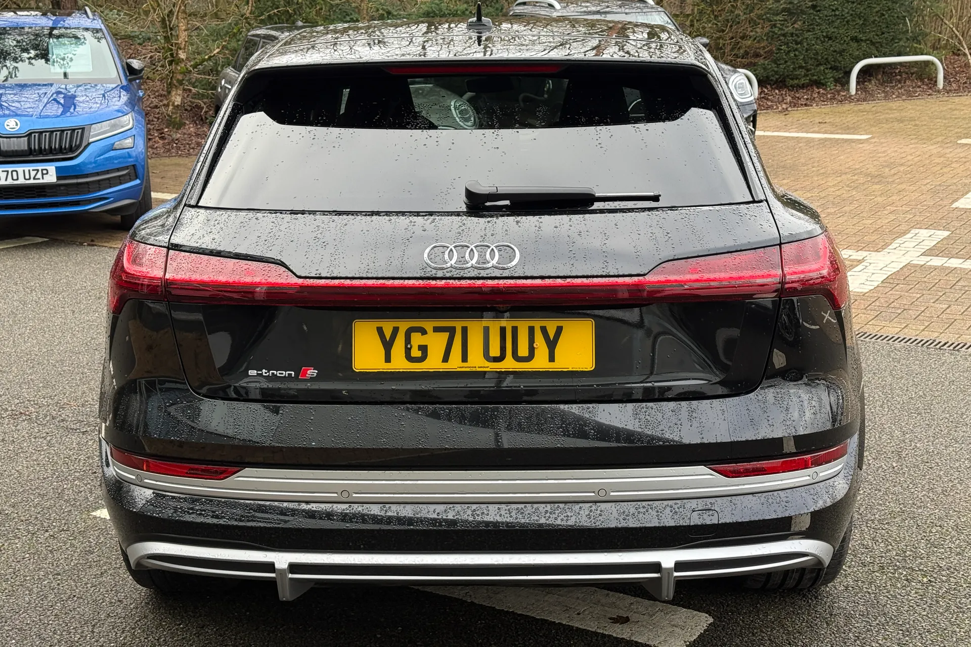 Audi e-tron thumbnail image number 38