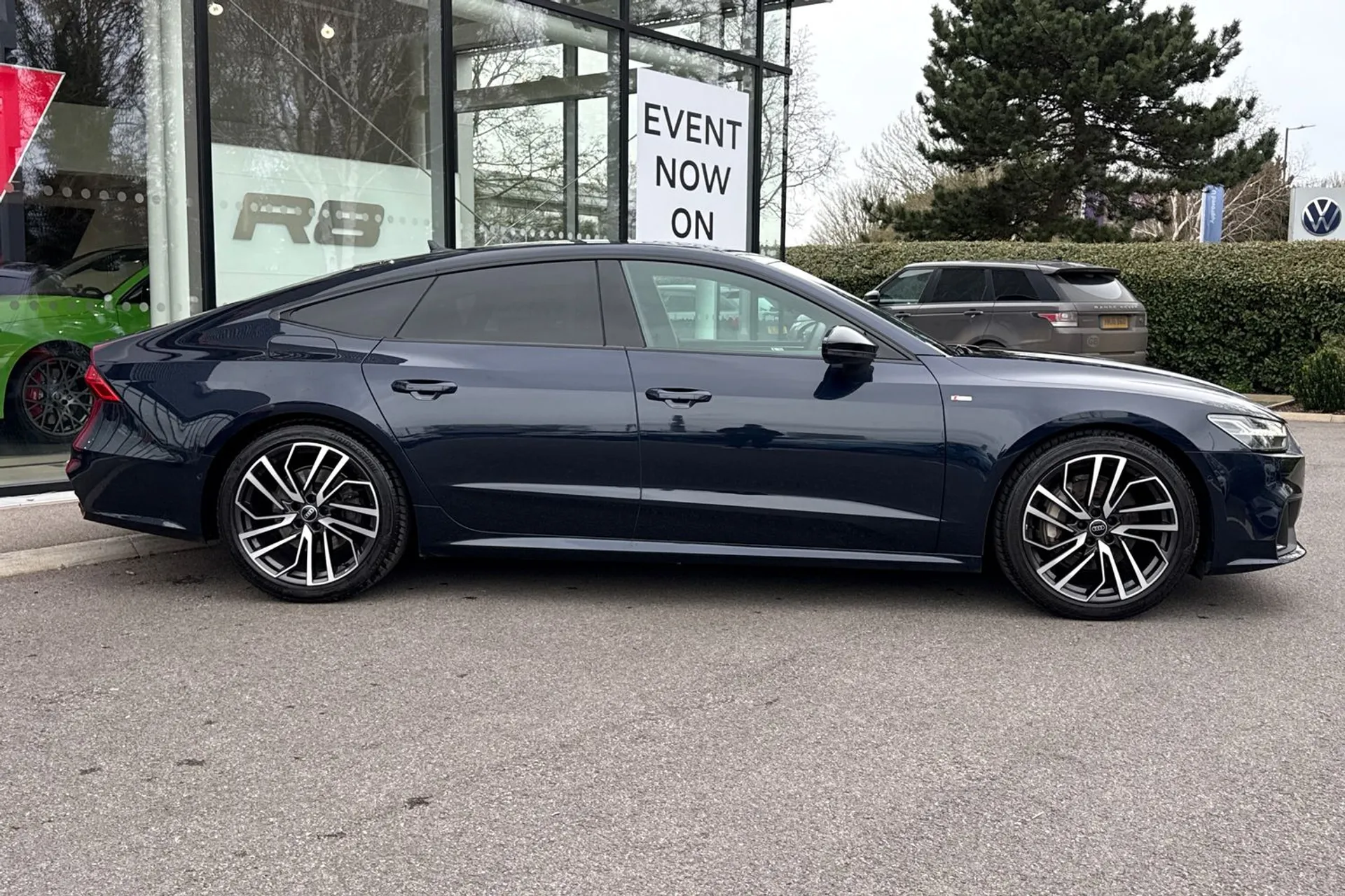 Audi A7 thumbnail image number 2