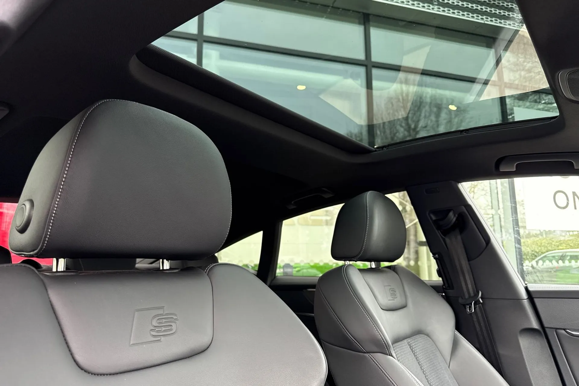 Audi A7 thumbnail image number 4