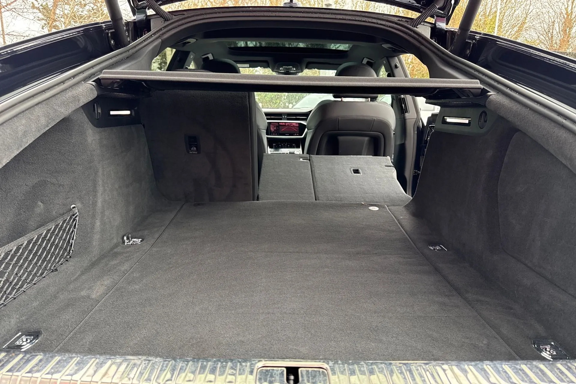 Audi A7 thumbnail image number 32