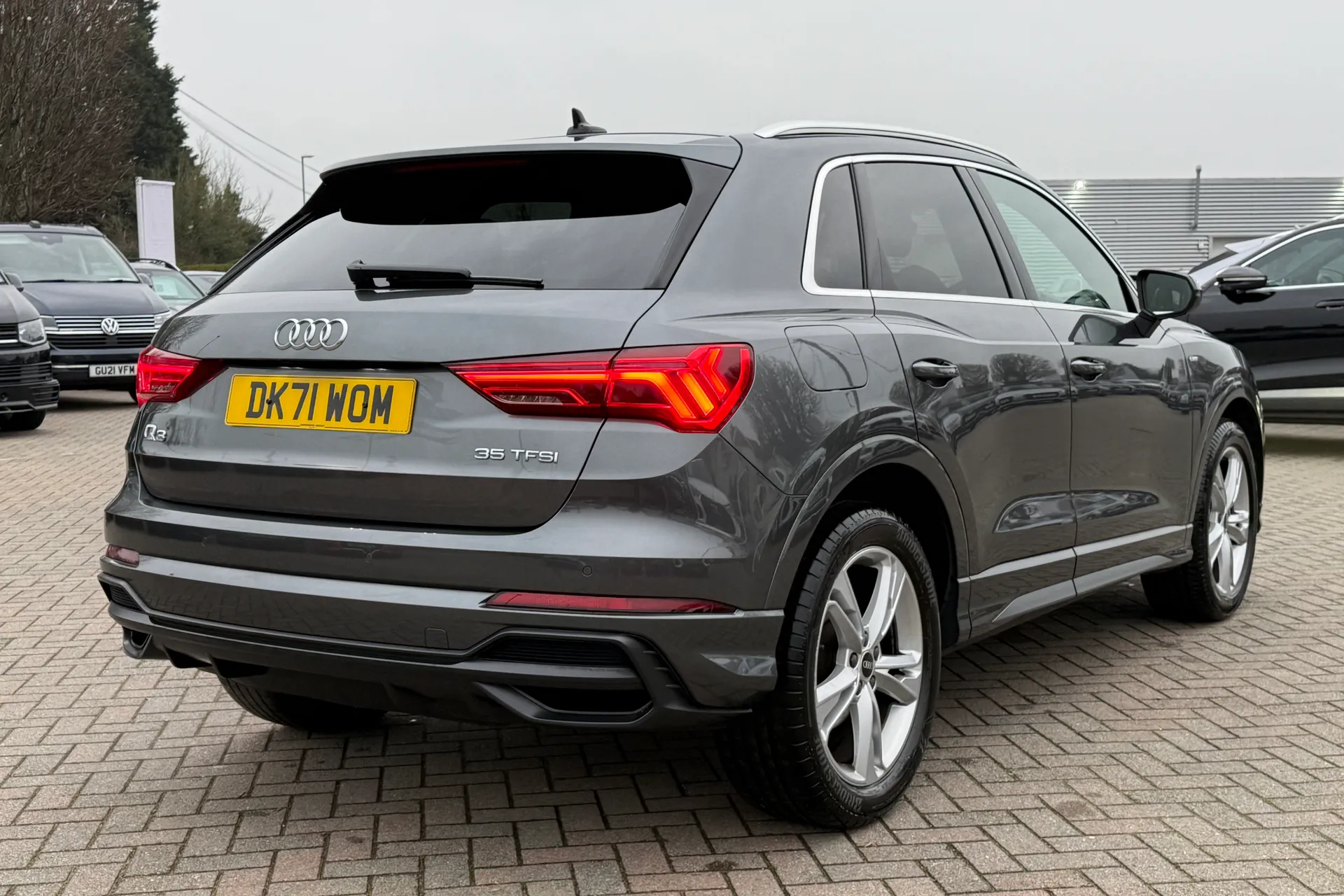 Audi Q3 thumbnail image number 28