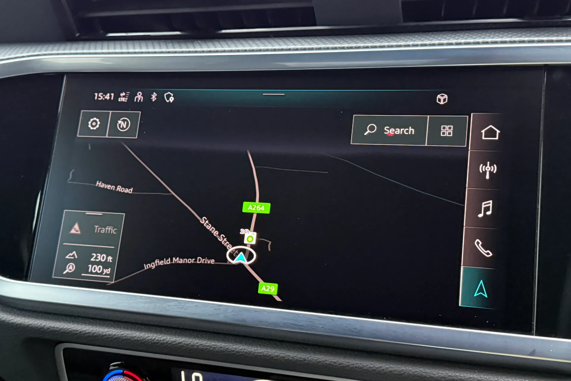 Audi Q3 thumbnail image number 4