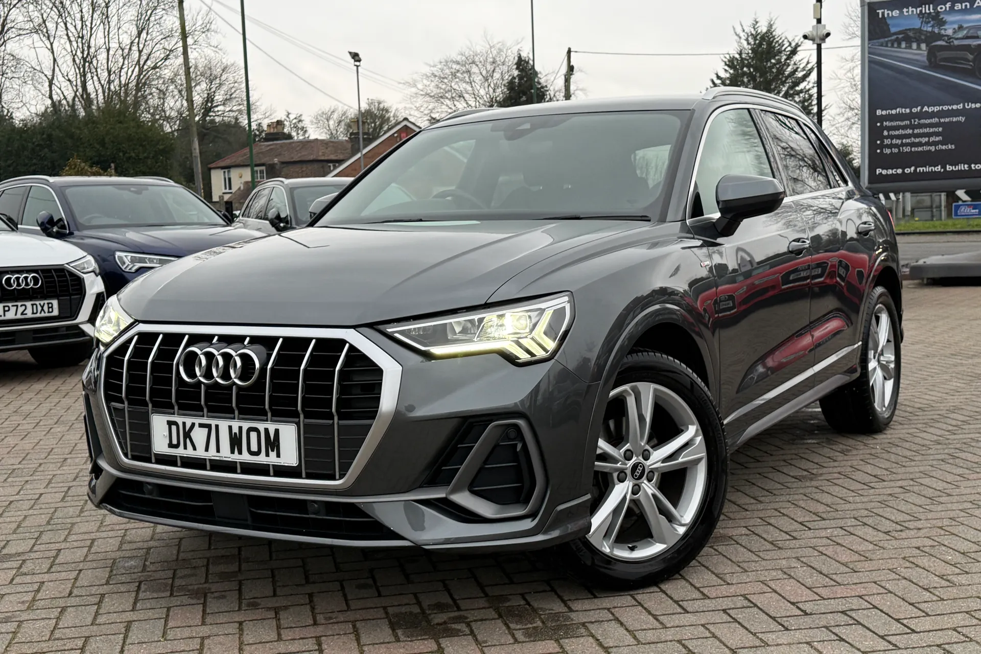 Audi Q3 thumbnail image number 22