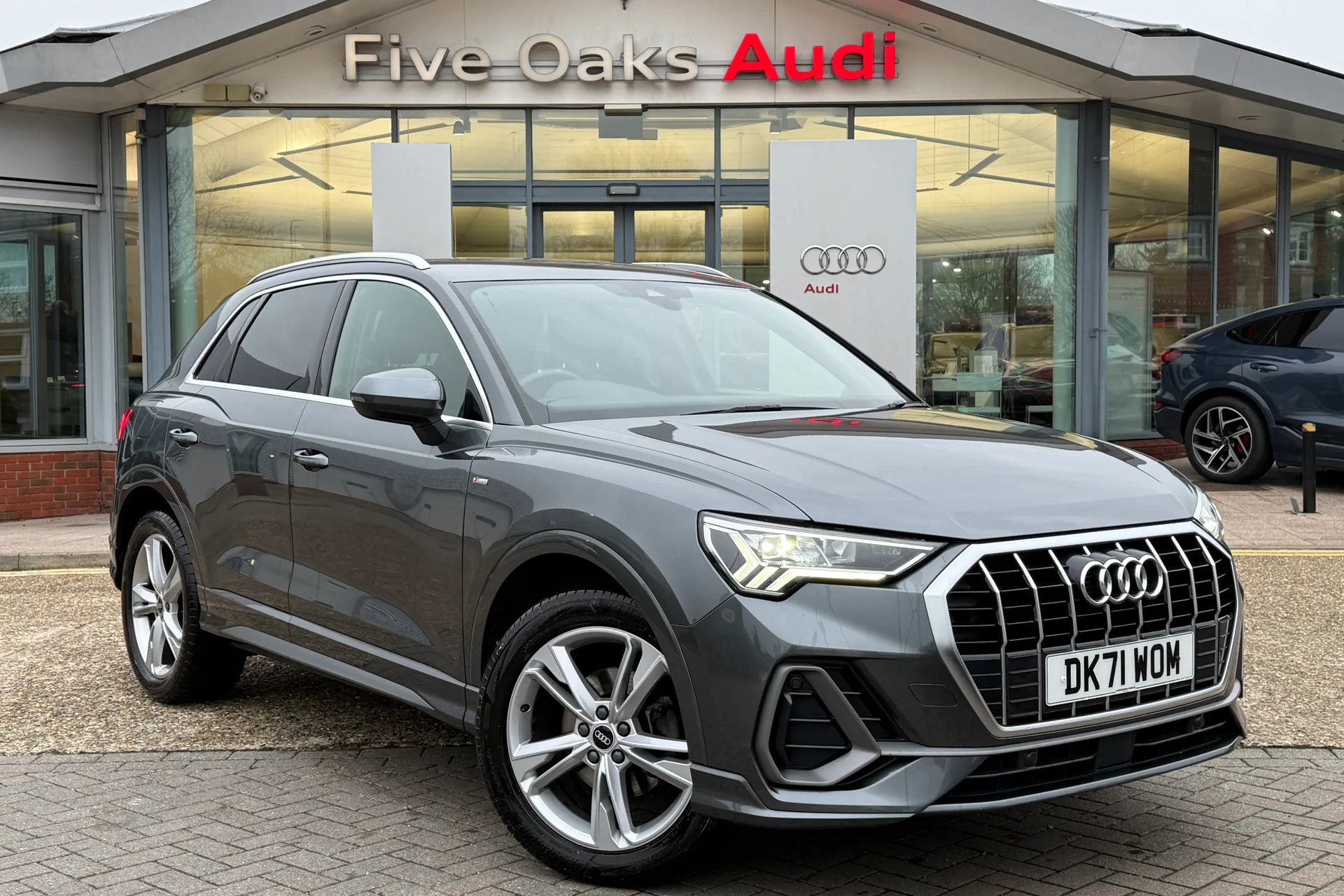 Audi Q3 focused image