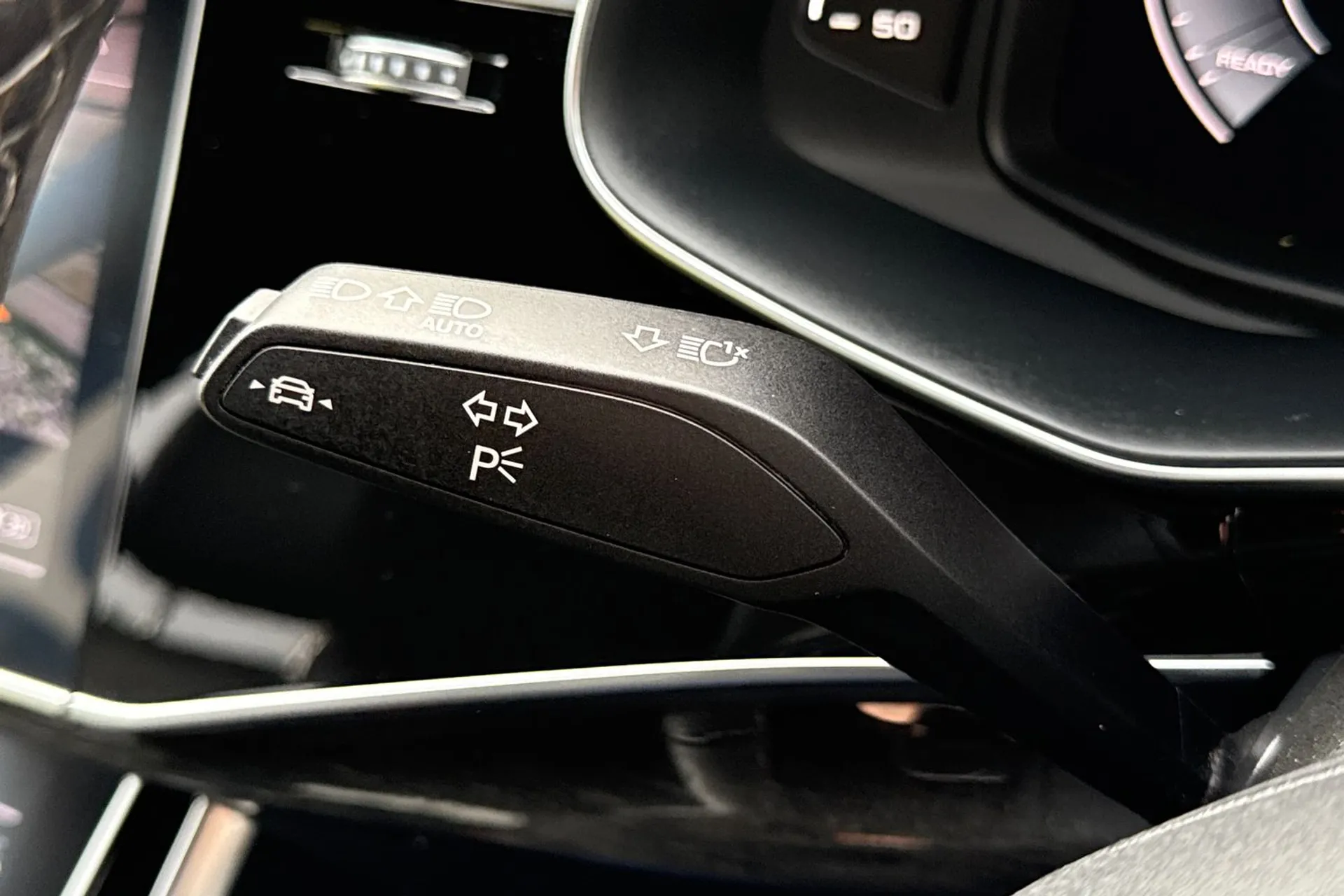 Audi Q7 thumbnail image number 53