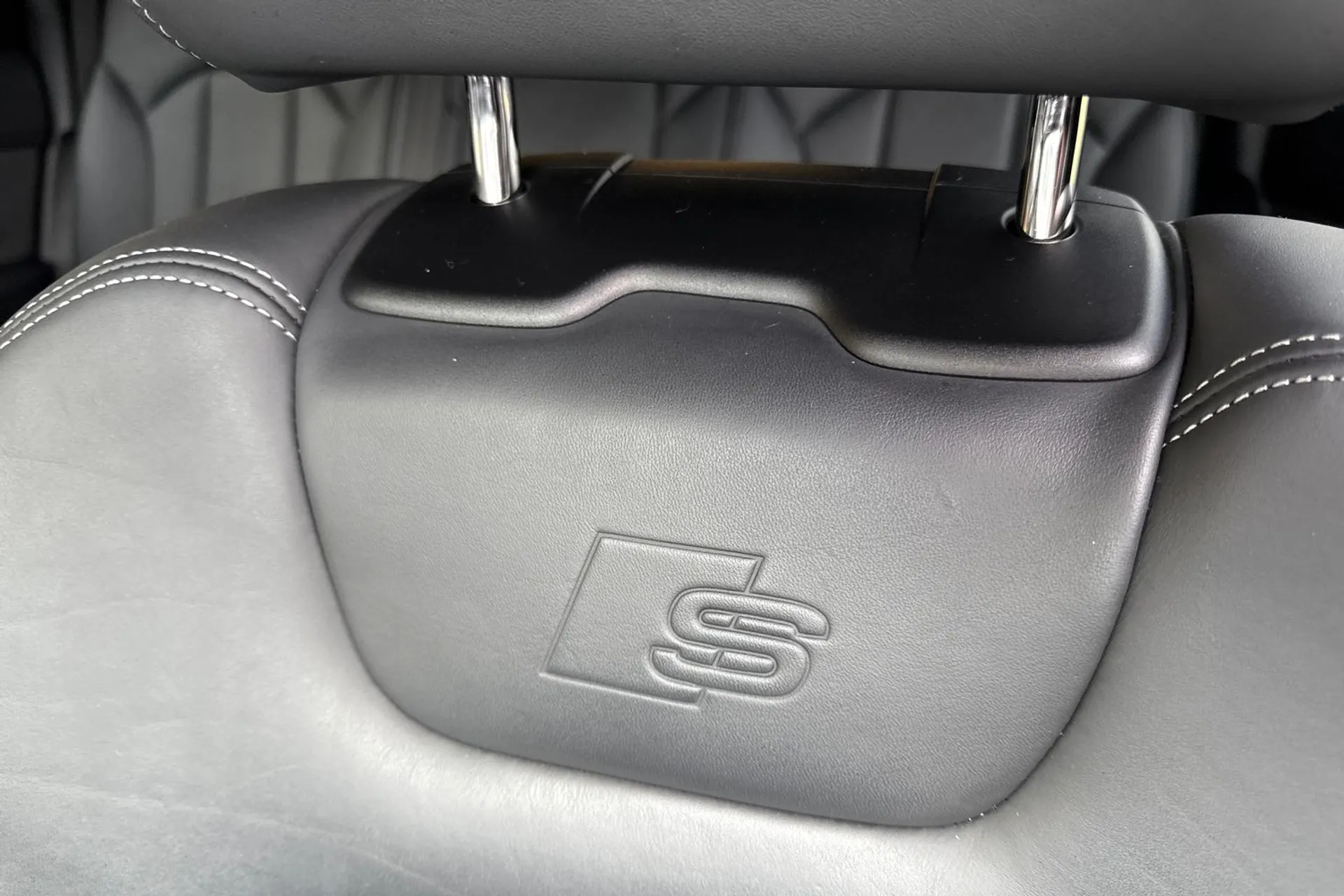 Audi Q7 thumbnail image number 58