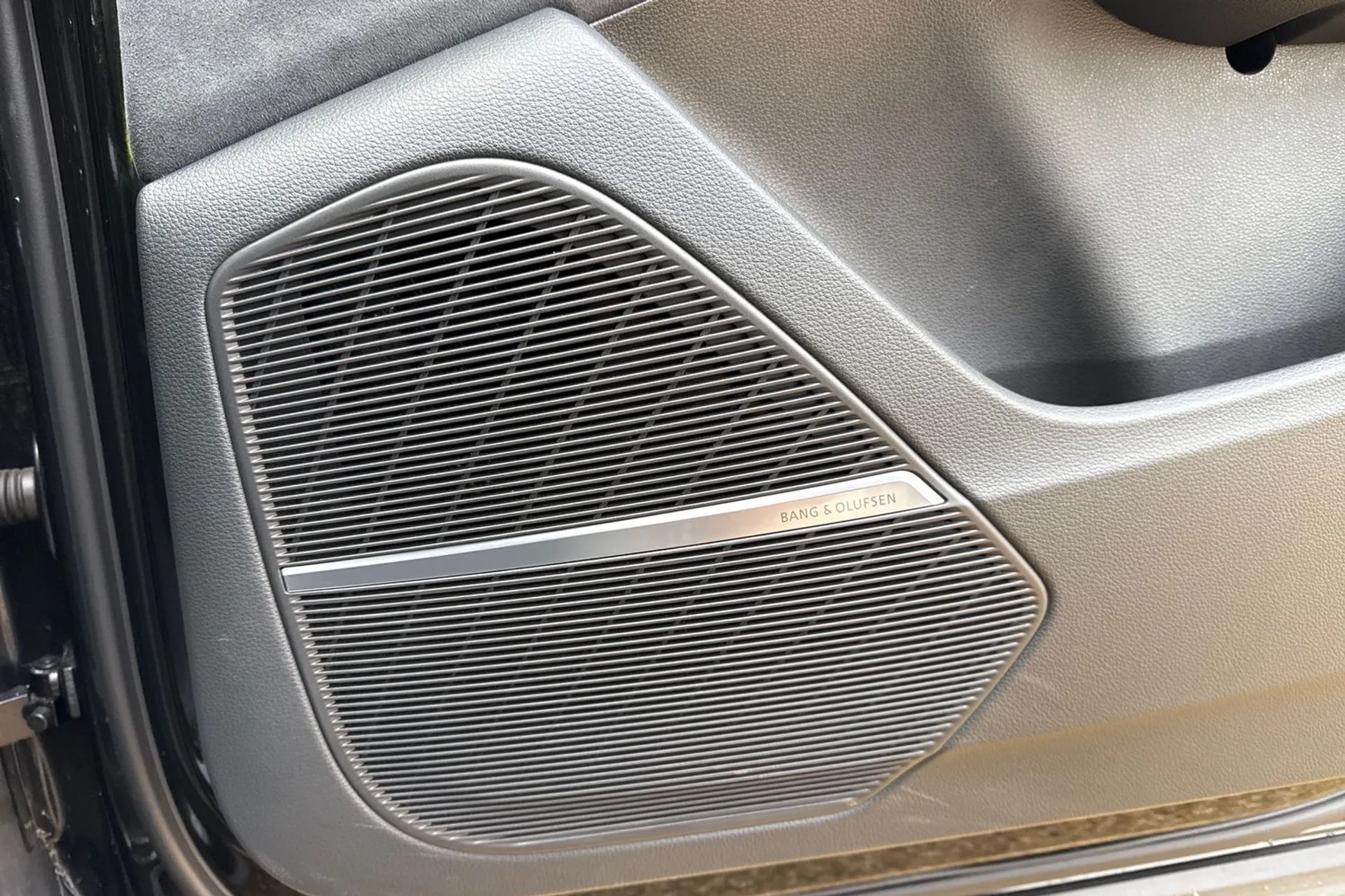 Audi Q7 thumbnail image number 48