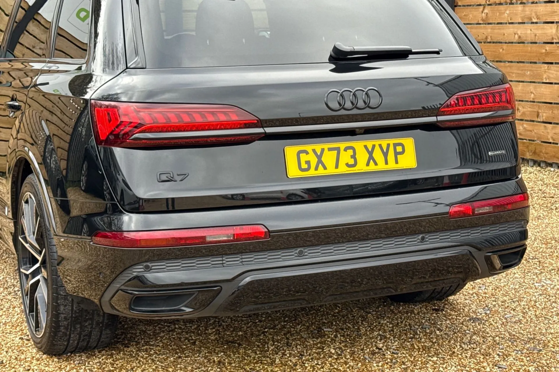 Audi Q7 thumbnail image number 18