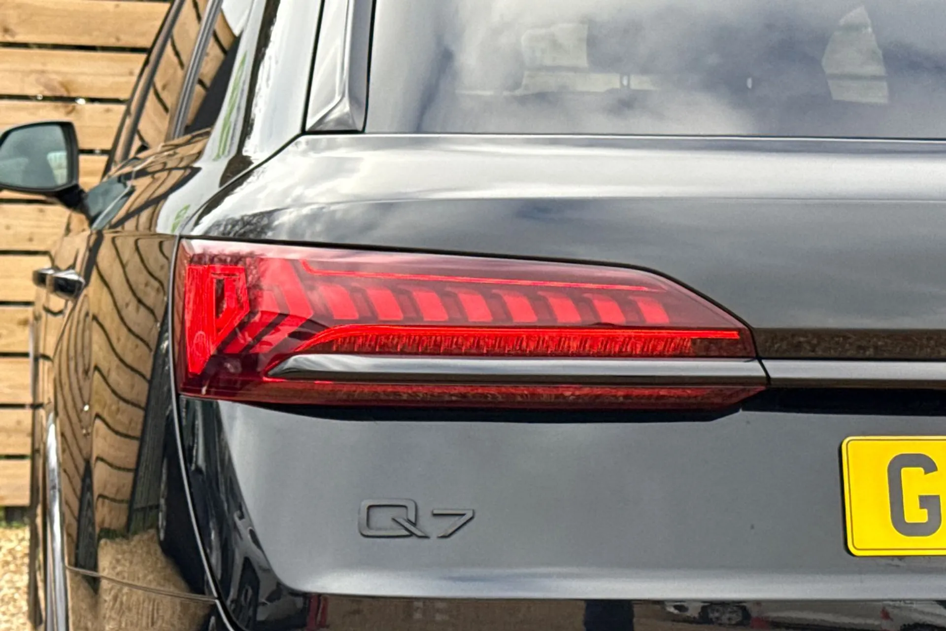 Audi Q7 thumbnail image number 42