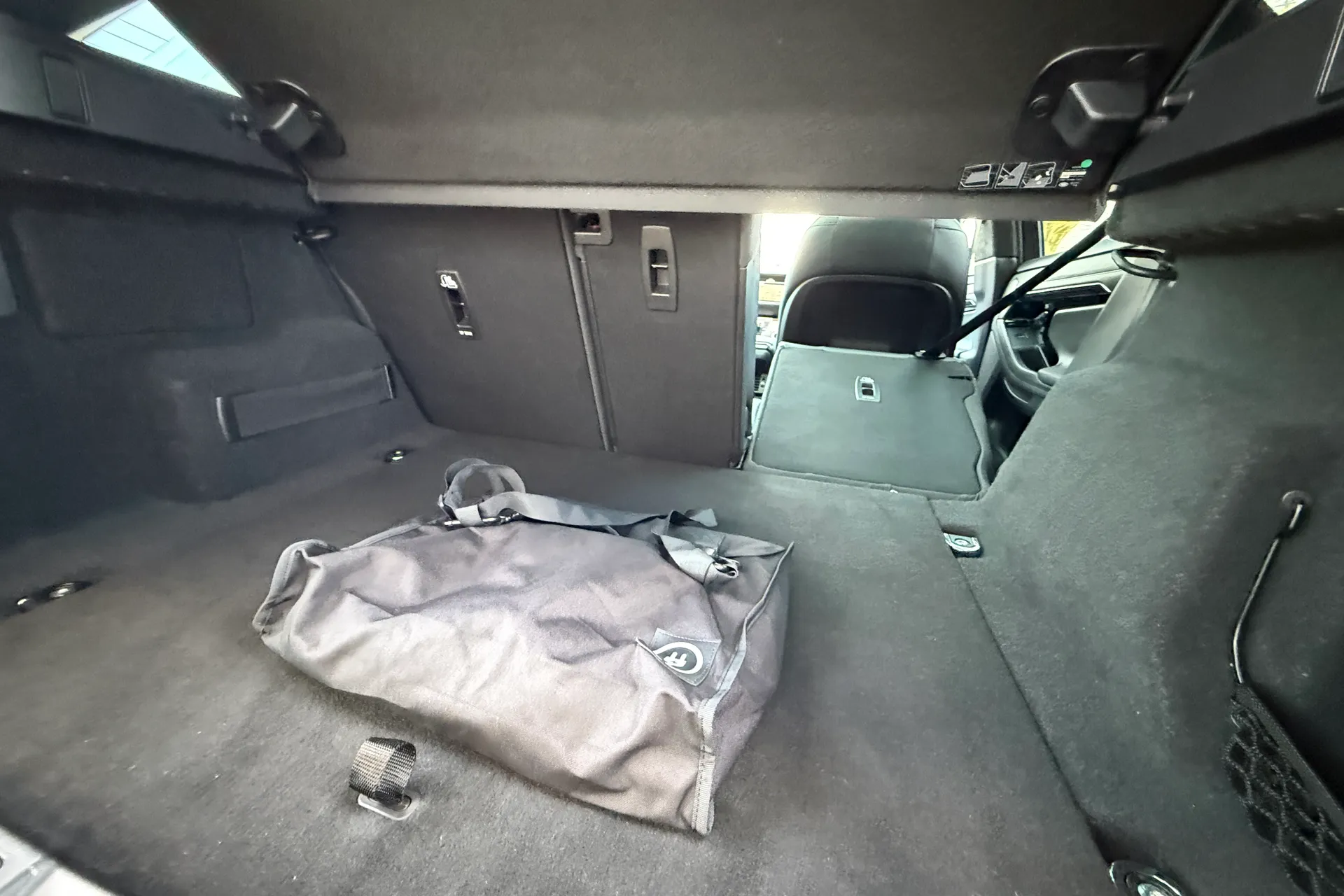 LAND ROVER RANGE ROVER EVOQUE thumbnail image number 39