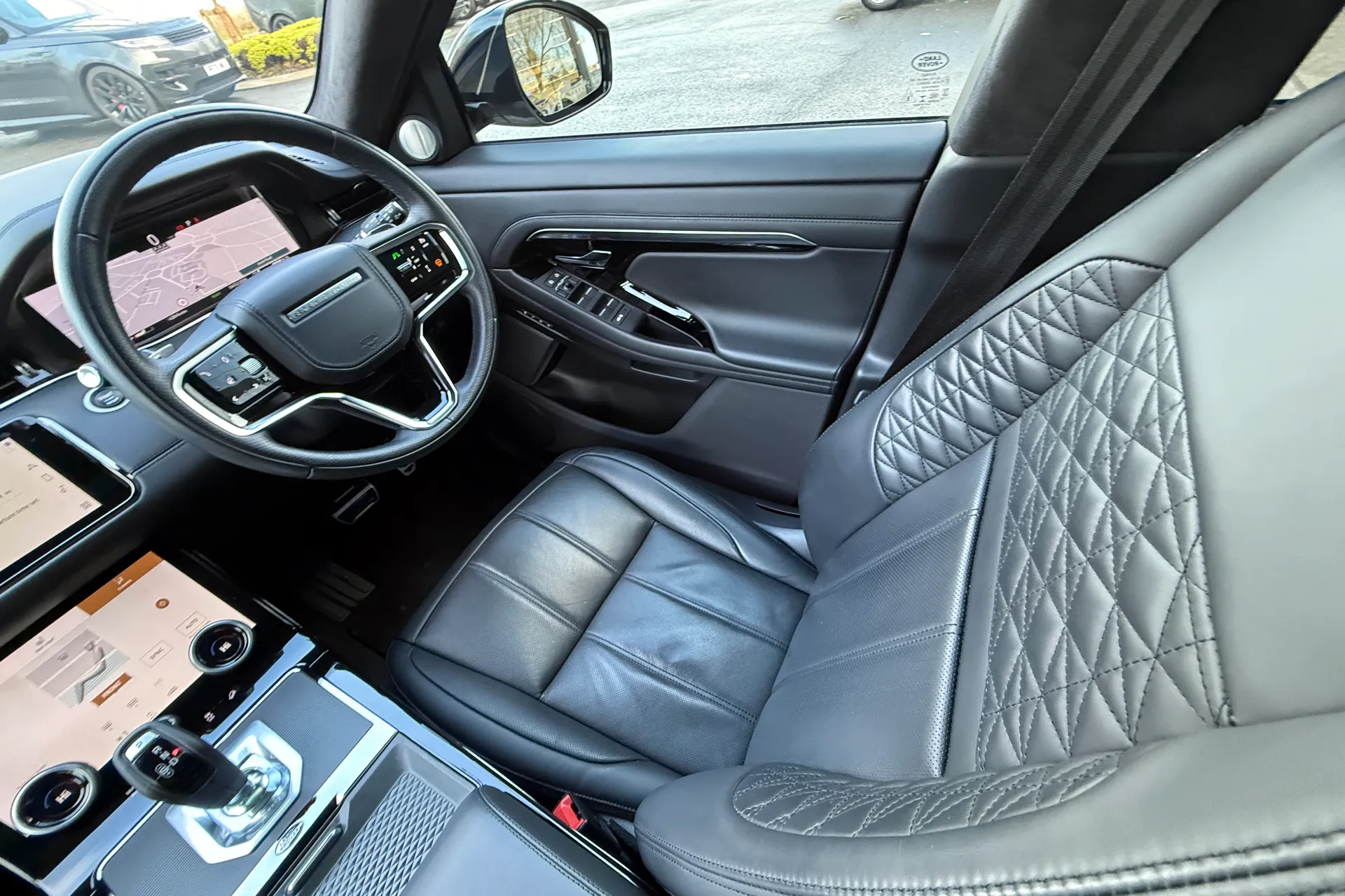 LAND ROVER RANGE ROVER EVOQUE thumbnail image number 13